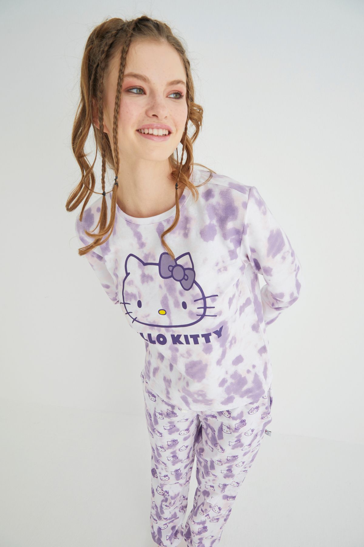 Hello Kitty Lisanslı Uzun Kollu Mor Batik Desenli Pamuklu Pijama Takımı Tie-dye Roz-49