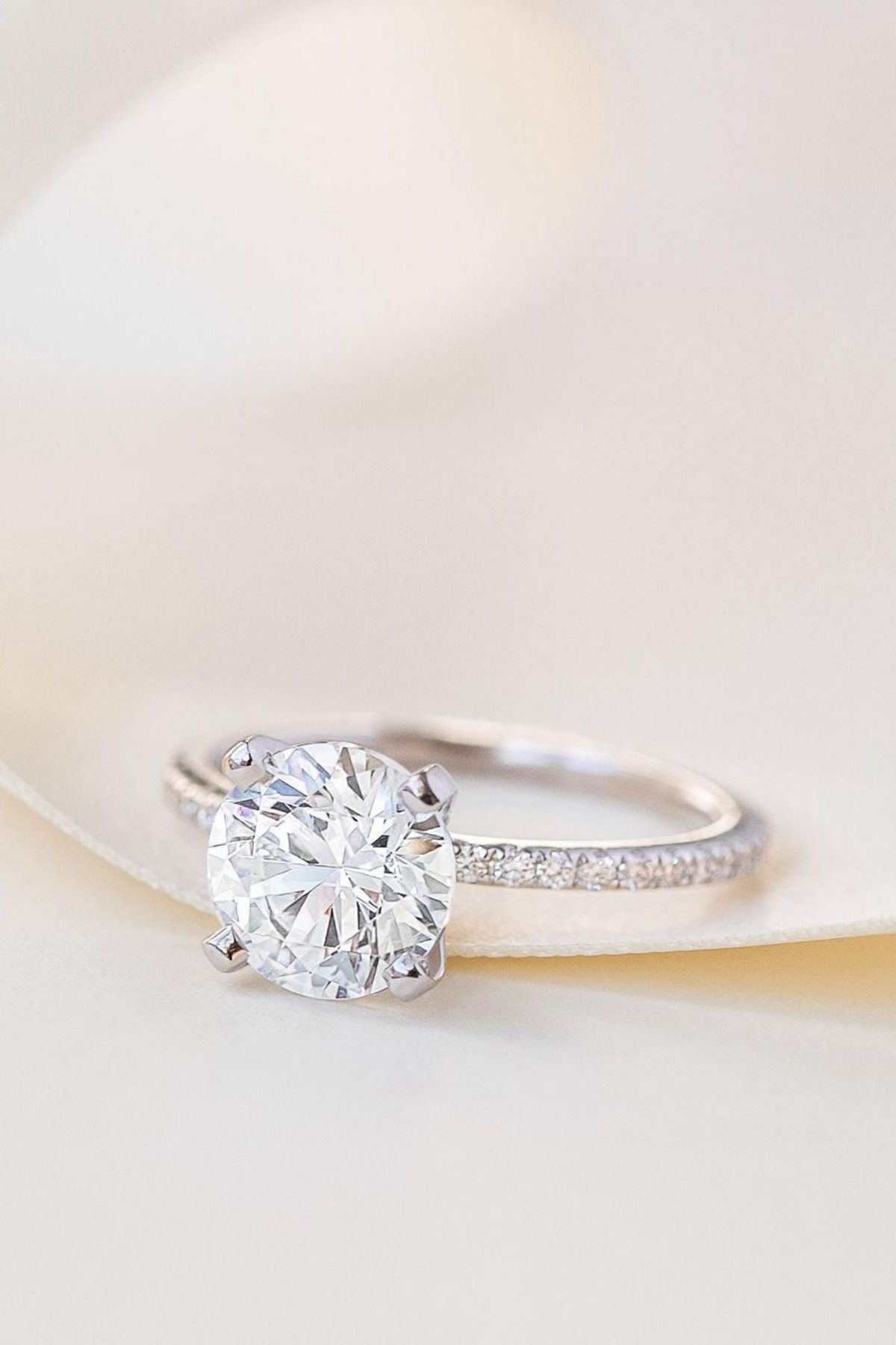 Crystal Diamond Zirconia 0.60 Carat 14 Ayar Altın Evlilik Teklifi Yüzüğü