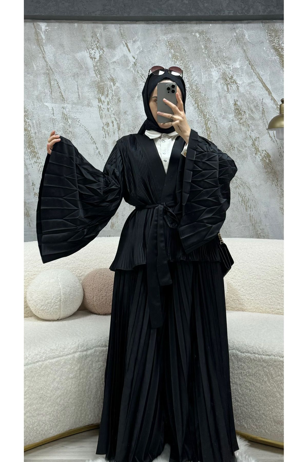 Genel Markalar Semra İlhan - Touche Bol Paça Pilisoley Pantolon ve Kol Detaylı Pilise Kimono Siyah