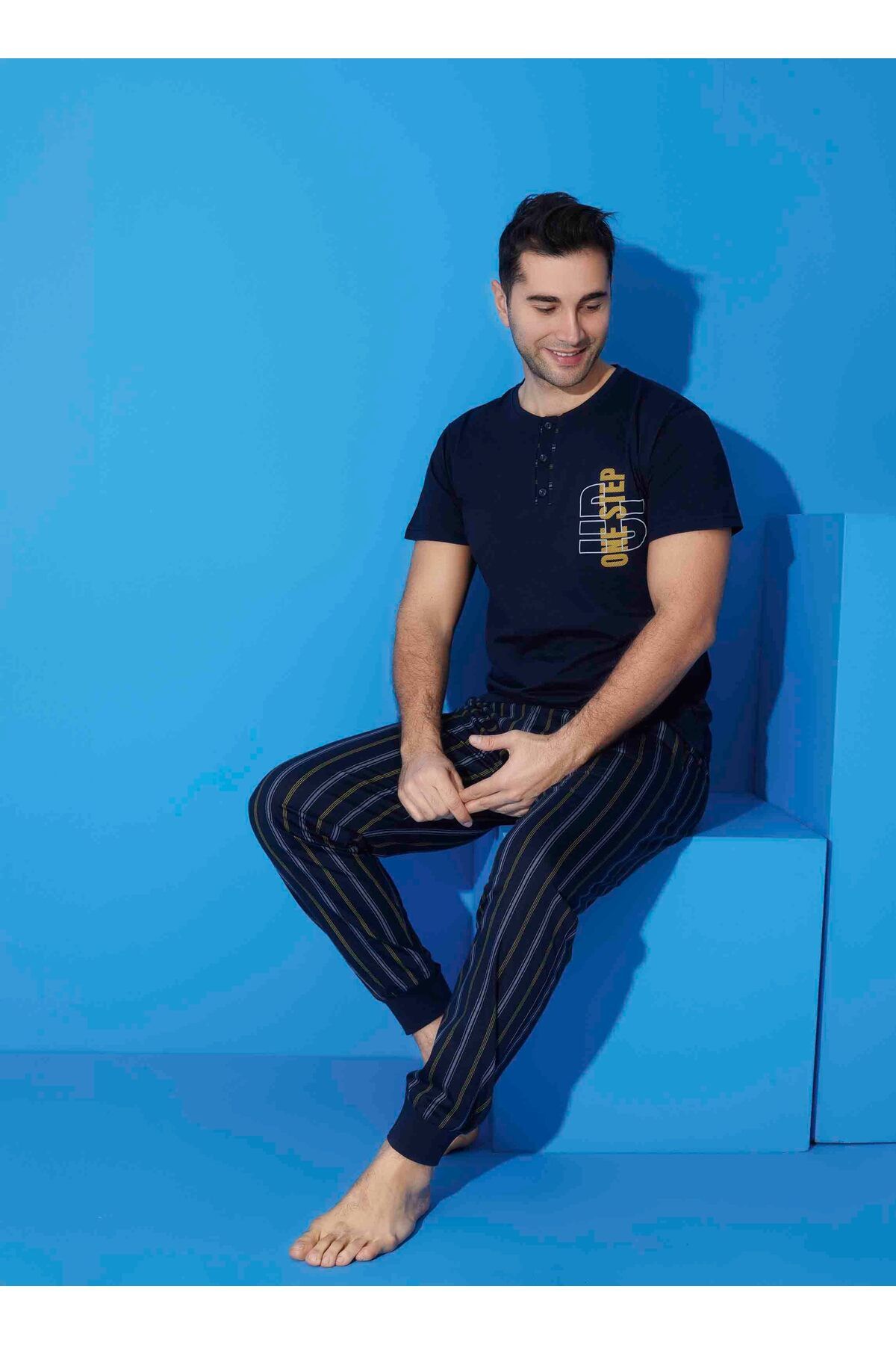 Tarık Erkek Lacivert Çizgi Desen Kısa Kollu Penye Kumaş  %100 Pamuk Yazlık Pijama Takımı