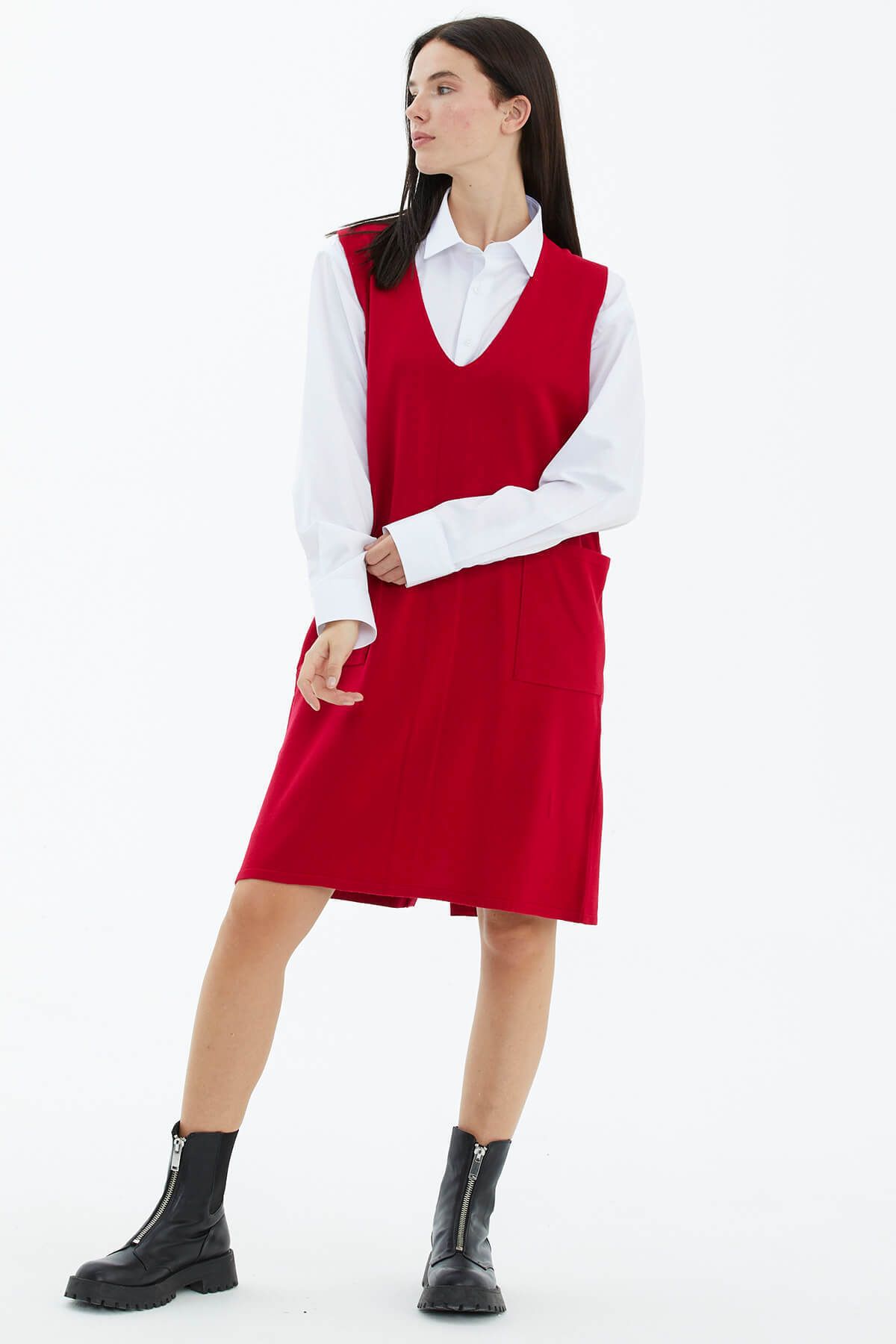 Sementa V Yaka Kolsuz Arkası Düğmeli Triko Elbise - Kırmızı