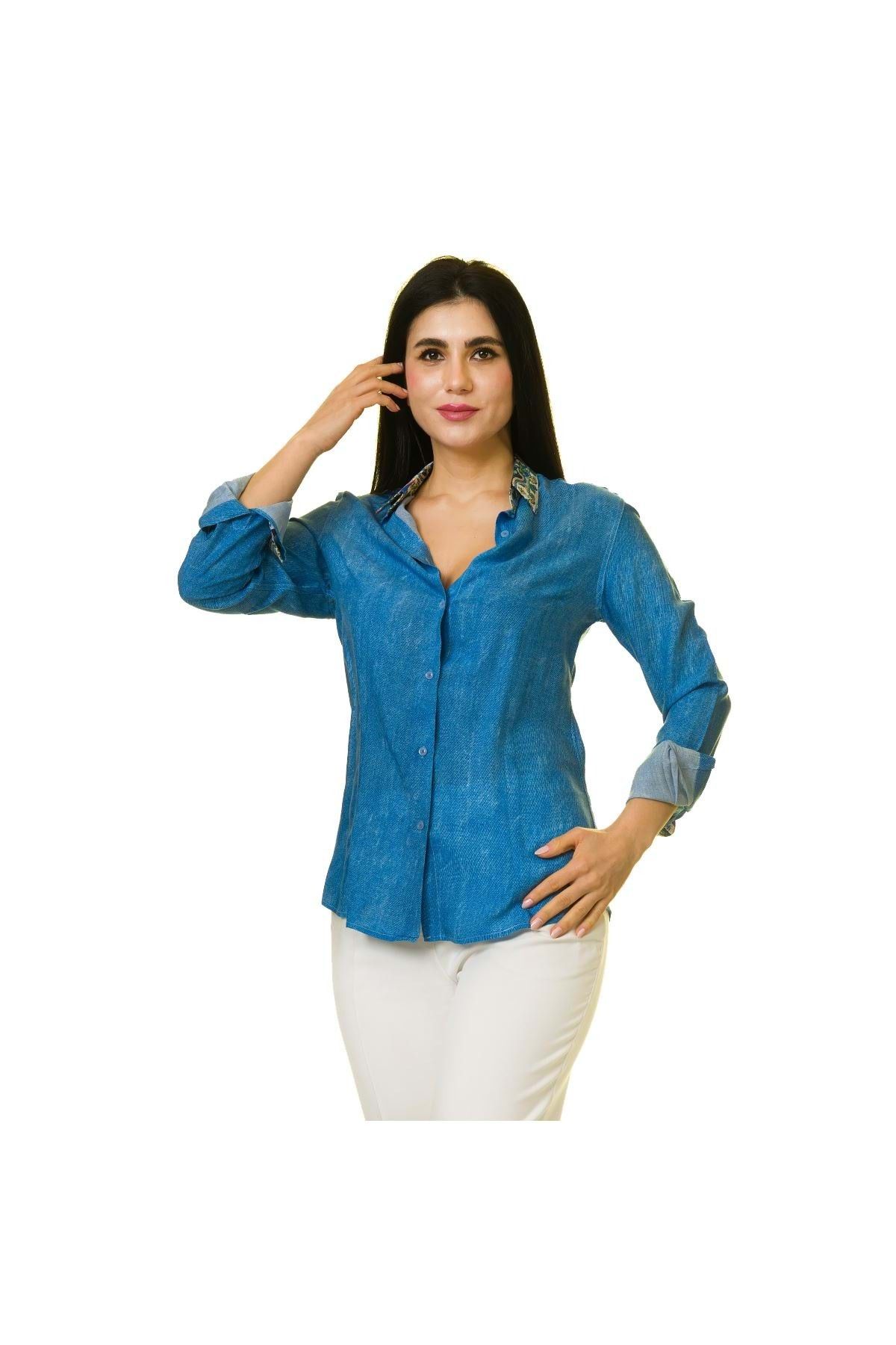 Exve Exclusive Mavi Yaka Manşet Baskı Detaylı Tasarım Kadın Gömlek