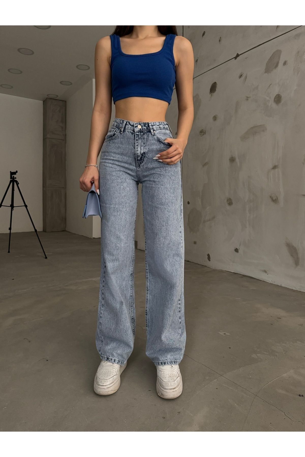 dressmix Kadın Açık Mavi Kar Yıkama Yüksek Bel Likralı Esnek Geniş Paça Kot Pantolon (Tam kalıptır)