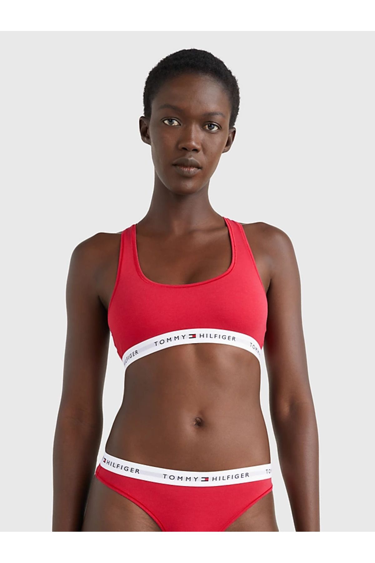Tommy Hilfiger Kadın Marka Logolu Beyaz Elastik Bantlı Kırmızı Spor Sütyeni Uw0uw03820-xlg