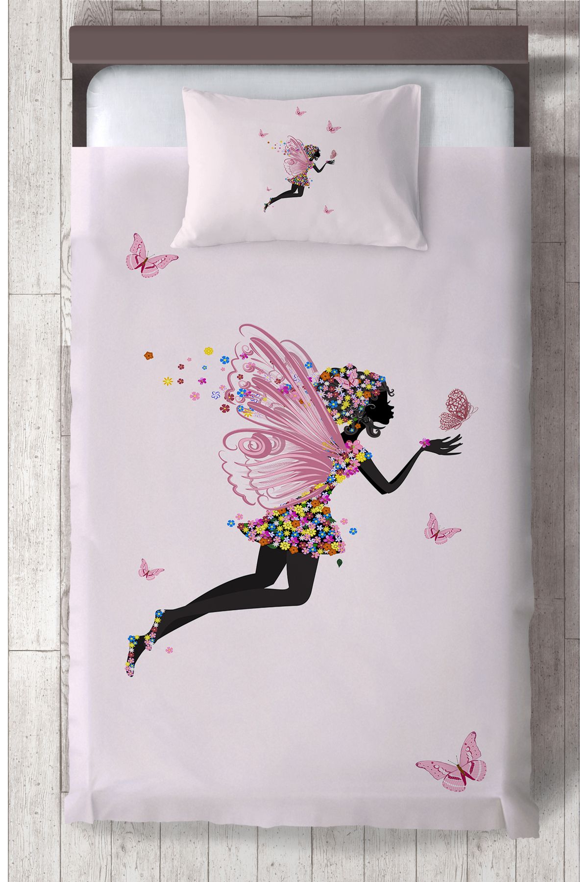 Genel Markalar BEBEK VE ÇOCUK ODASI Uçan Kelebekli Prenses Desenli Yatak Örtüsü