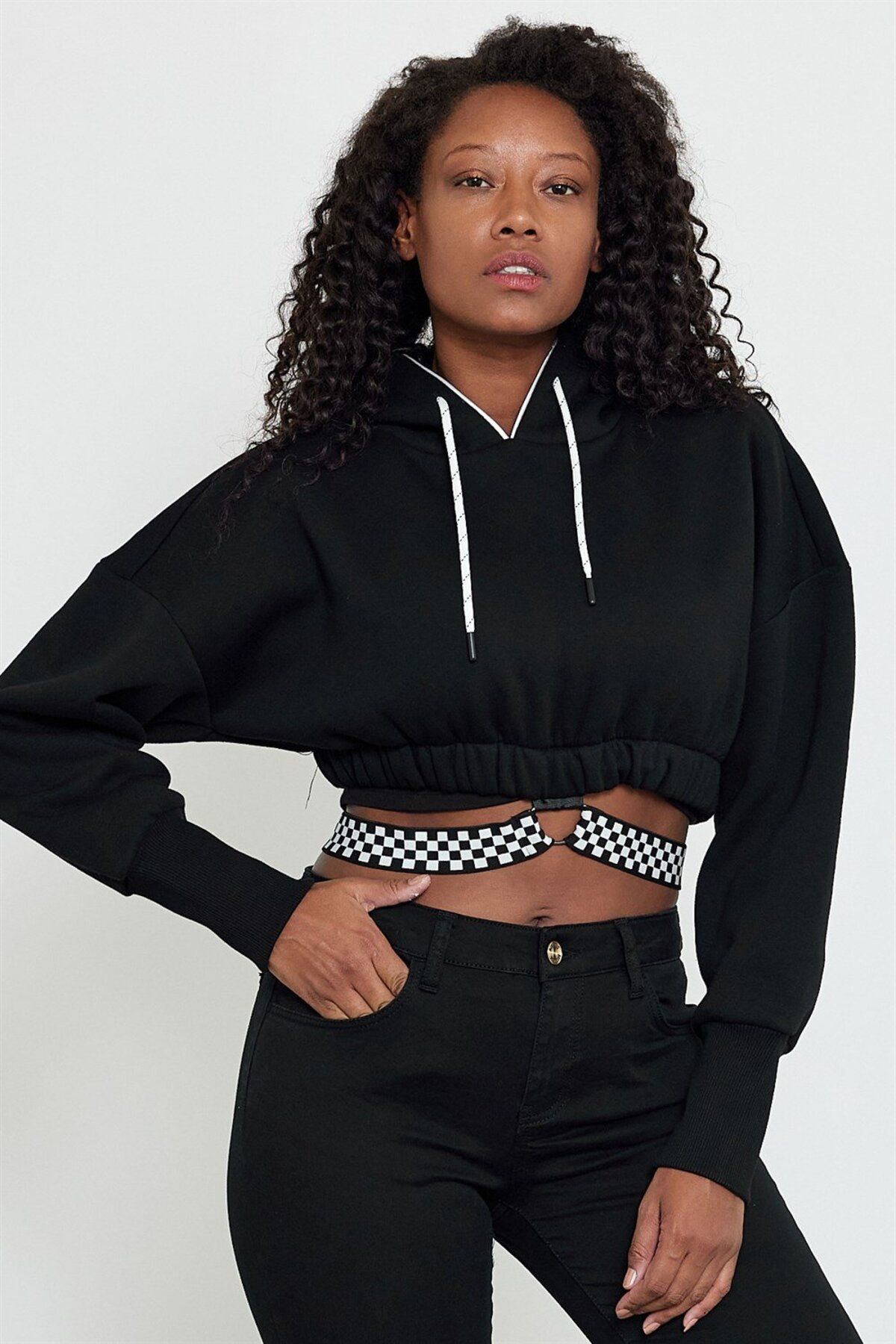 VENA Kadın Alexia Siyah Kapüşonlu Lastik Detaylı Crop Sweatshirt