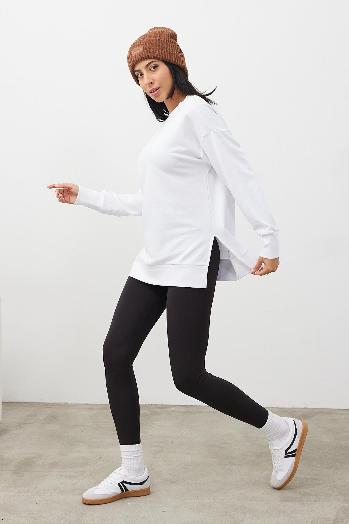 VENA Kadın Bisiklet Yaka Beyaz Yanı Yırtmaçlı Regular Fit 3 İplik Sweatshirt