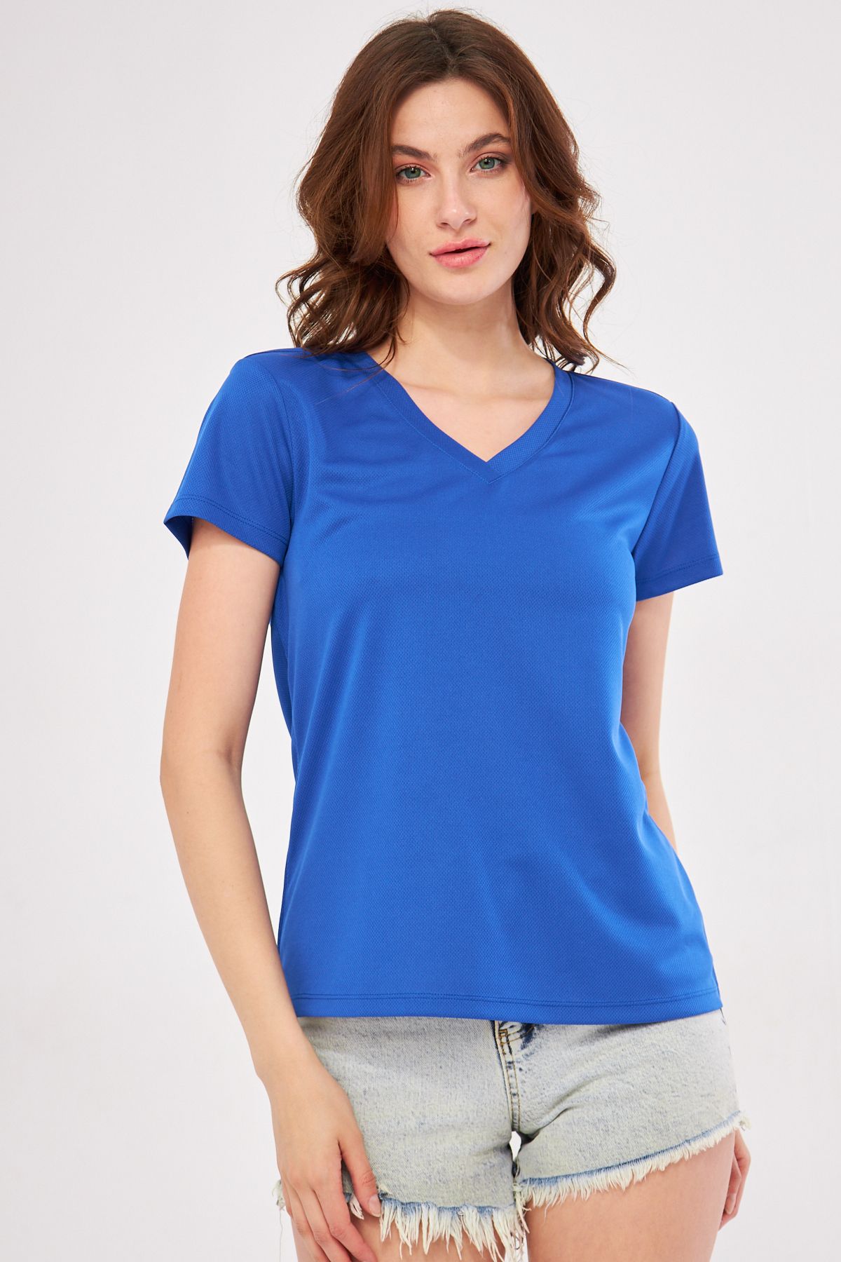 YÜKSEL IŞIK Spor T-shirt V Yaka Düz Saks Mavisi Renk