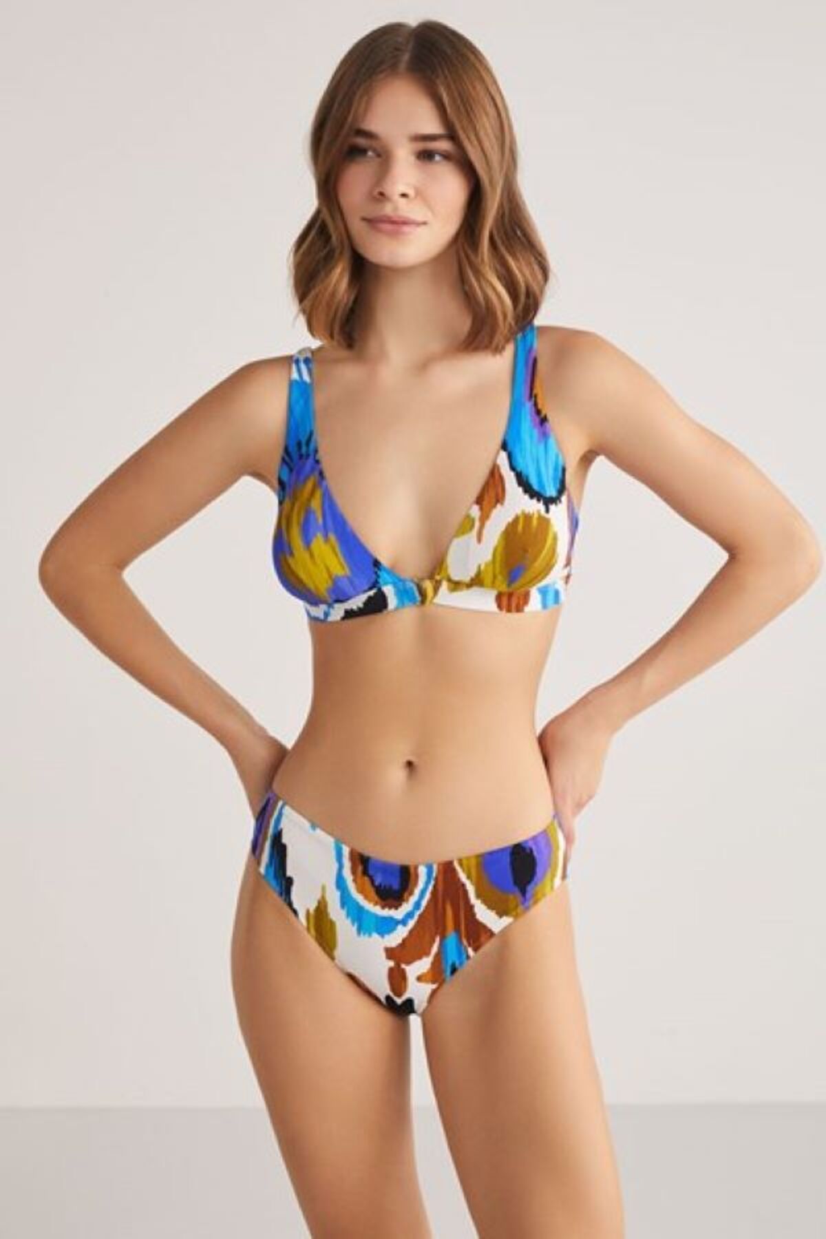 Kom Ayarlanabilir Askılı Çıkarılabilir Kaplı Cildait Renkli Desenli Toparlayıcı Üçgen Bikini