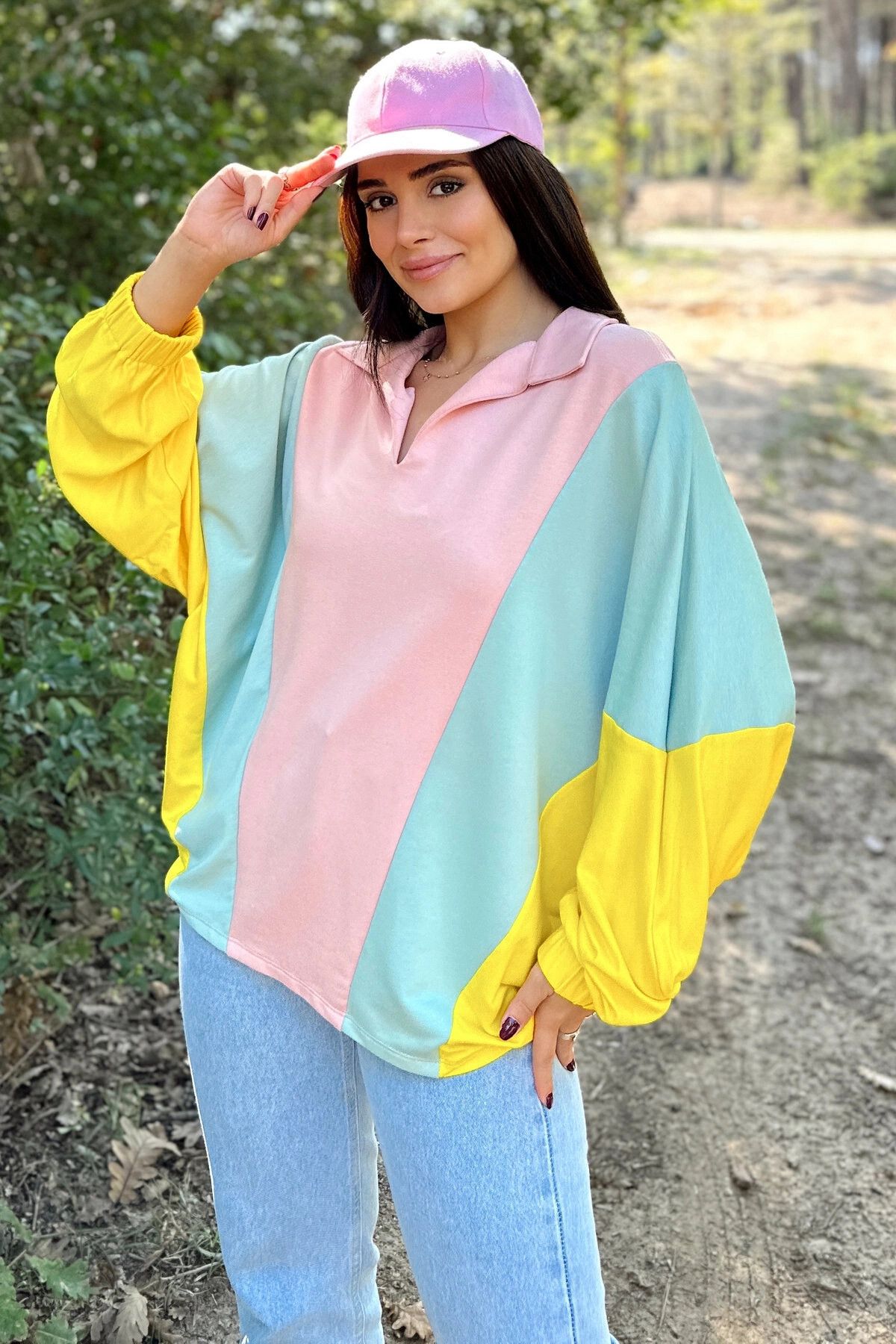 New Laviva Kadın Pembe Polo Yaka, Yarasa Kol, Lastikli Manşet, Asimetrik Color Block, Salaş Sweatshirt Bluz