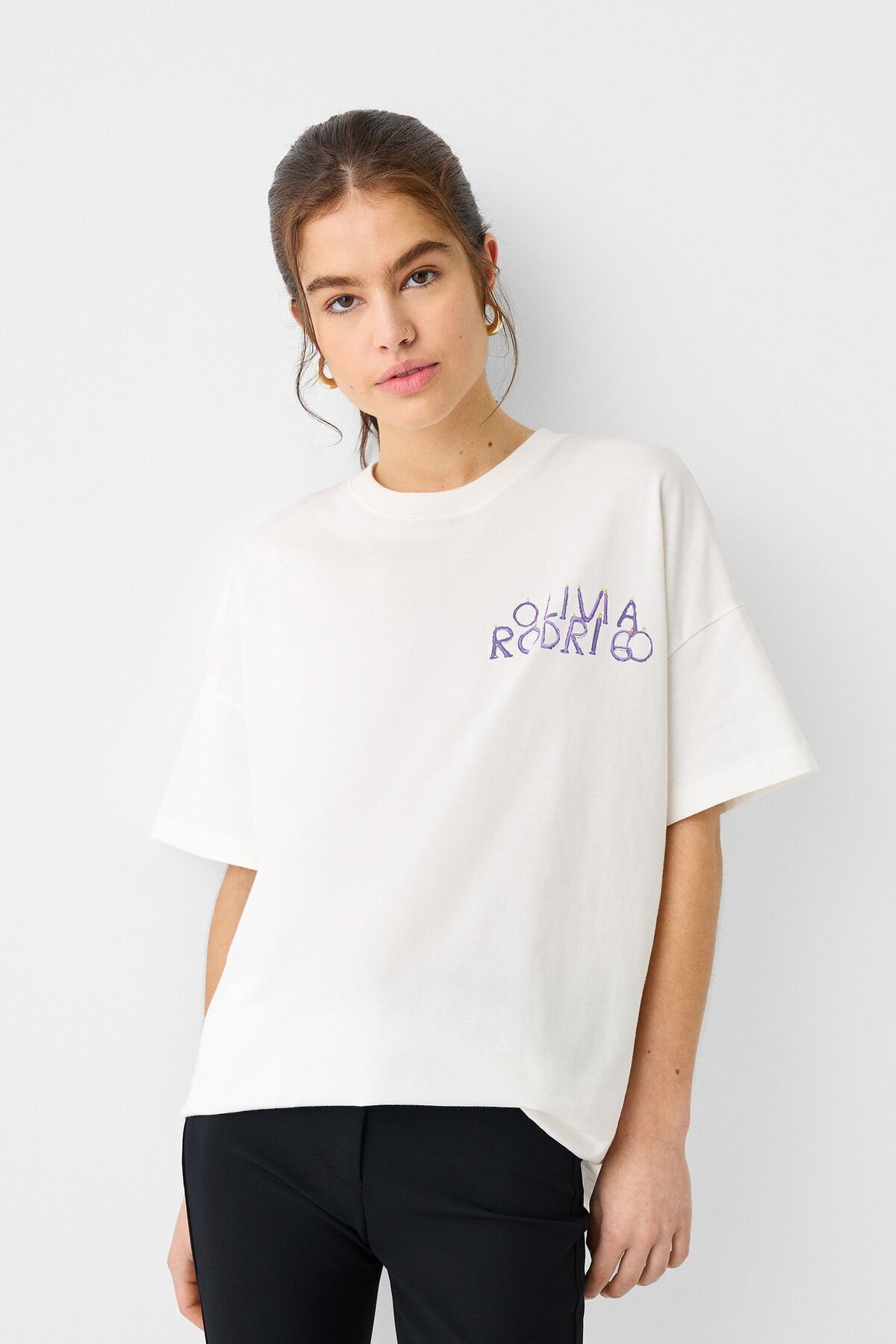 Bershka Kısa kollu Olivia Rodrigo baskılı t-shirt