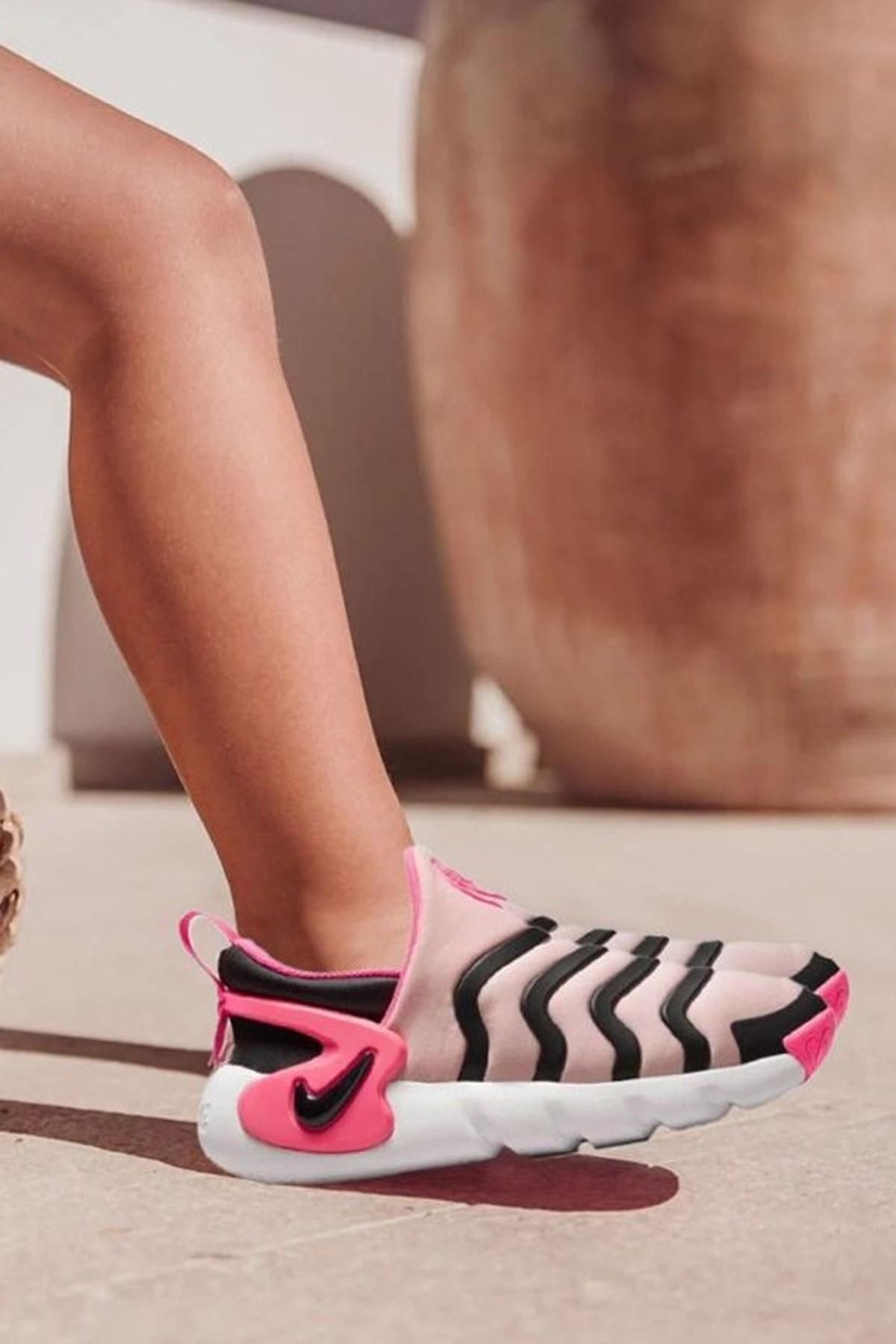 Nike Topuğa Bas Giy Dynamo Go PS Esnek Topuklu Unisex Çocuk Ayakkabısı Renkli