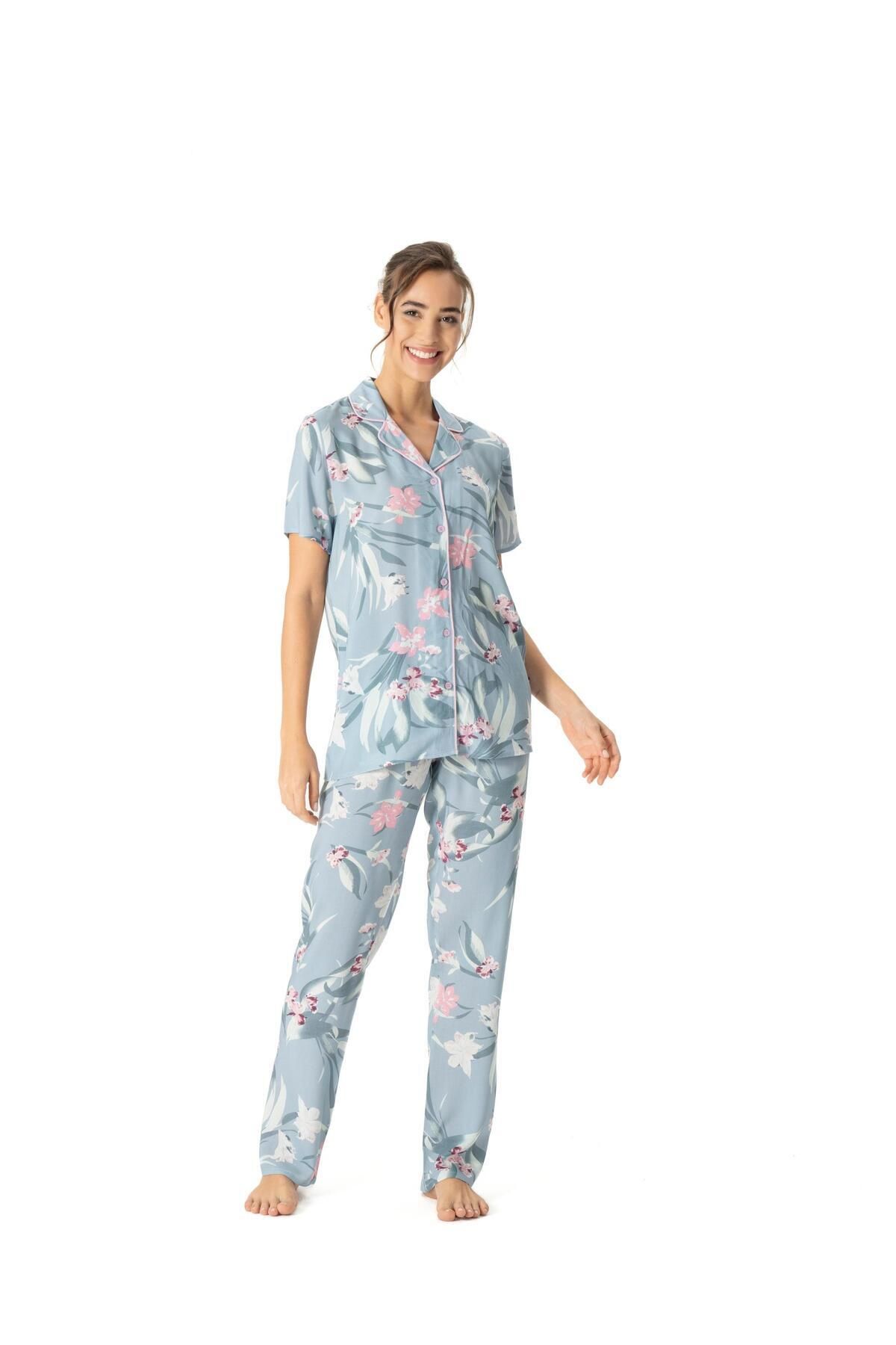 U.S. Polo Assn. U.S. Polo Assn. Kadın Viskon Mint Zemin & Pembe Çiçek Desenli Düğmeli Yazlık Pijama Takımı