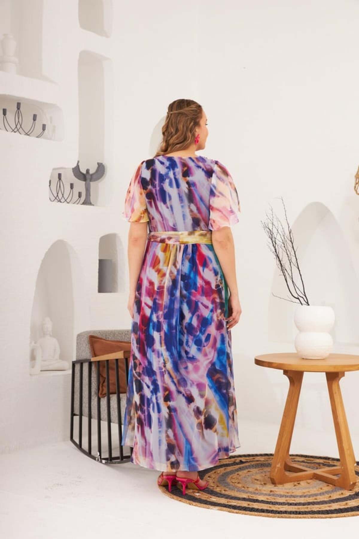 Rmg Desenli Bel Kuşak Detaylı Büyük Beden Saks Elbise