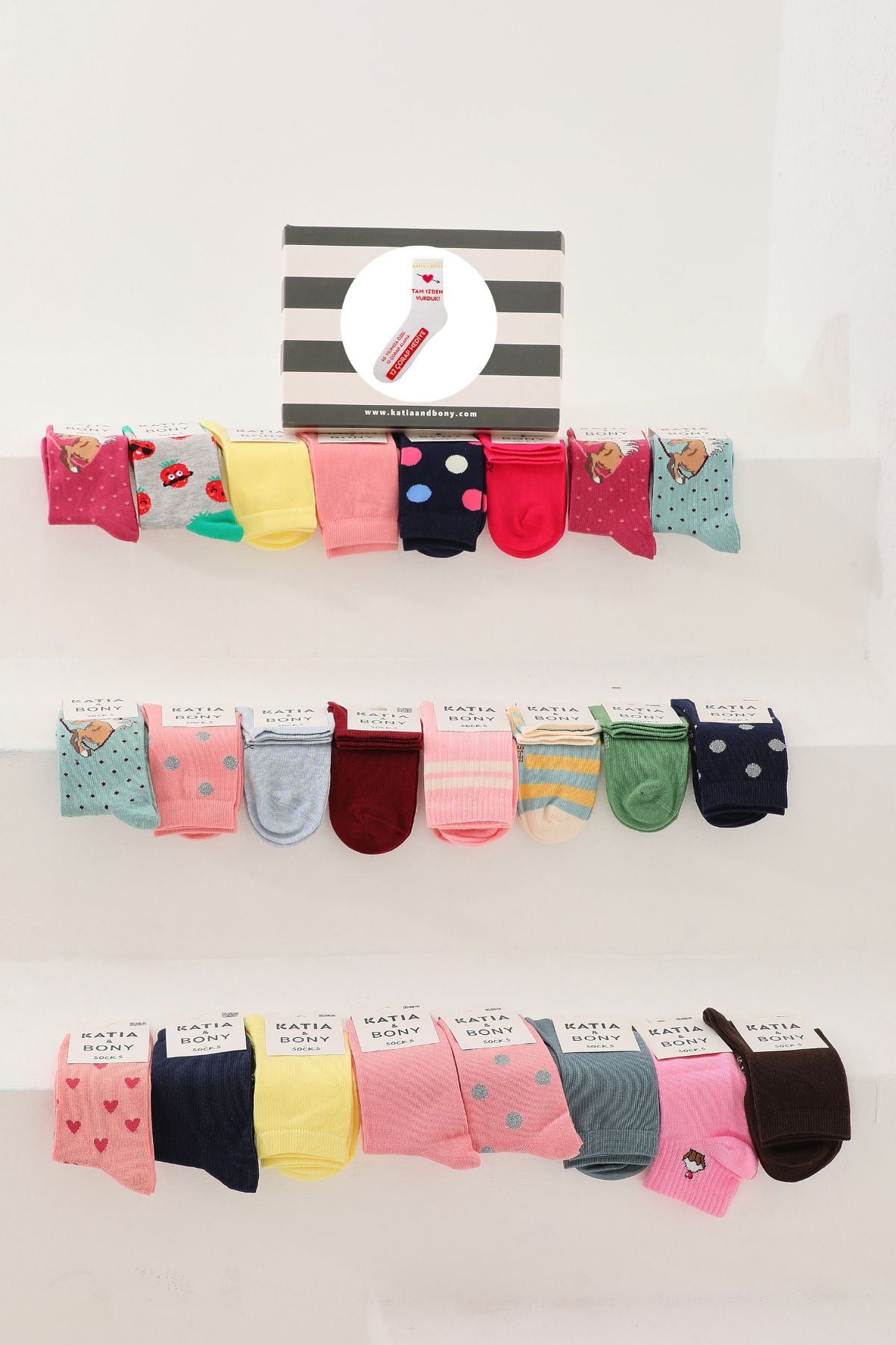 Katia & Bony Kadın 24'lü Karışık Renkli Kutulu Soket Çorap