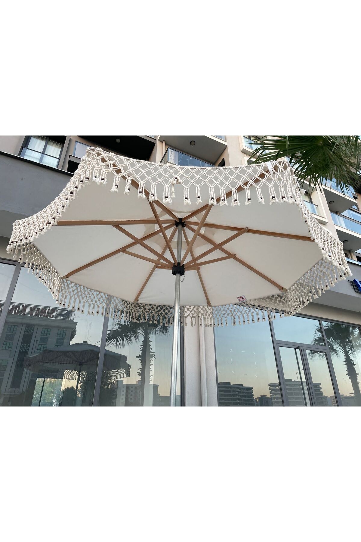 Tunç Çadır Ahşap Havuz Veranda Cafe Restoran Teras Park Bahçe Plaj Makrome Saçaklı Şemsiye ( Ayak Hariç)
