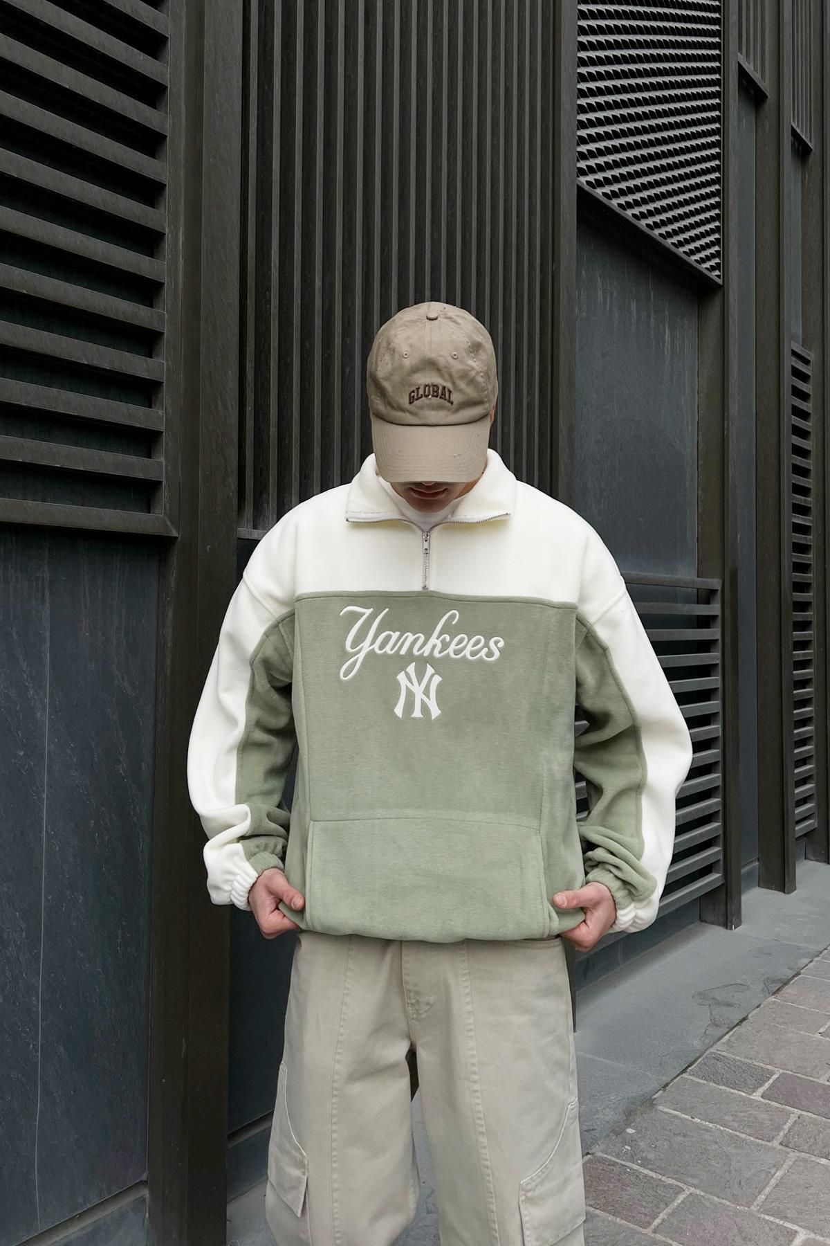 Flaw Wear Flaw Atelier Yankees Nakışlı Yeşil Peluş Ceket