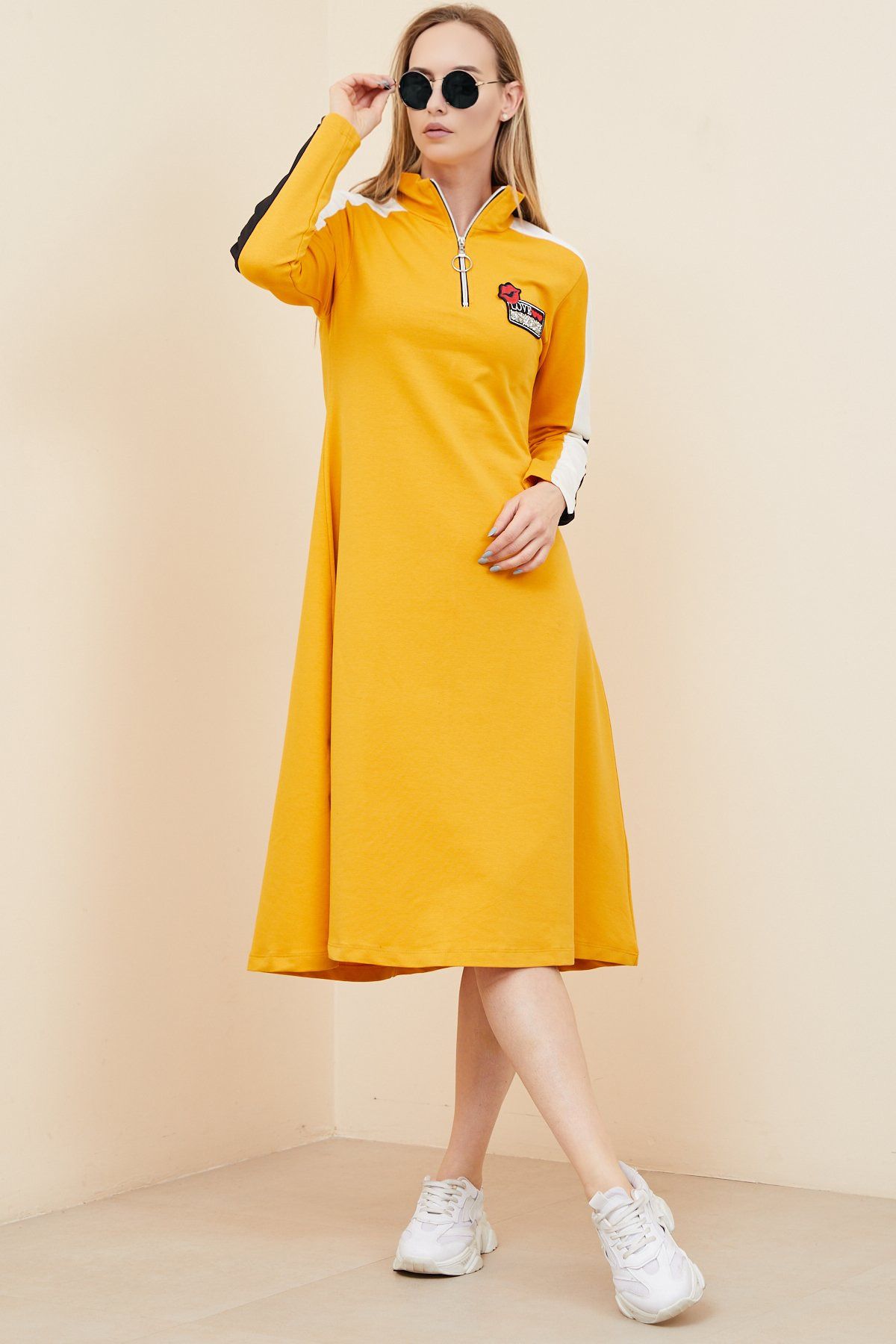 Gülfirik Tasarım Koyu Sarı Renkli Retro Midi Elbise
