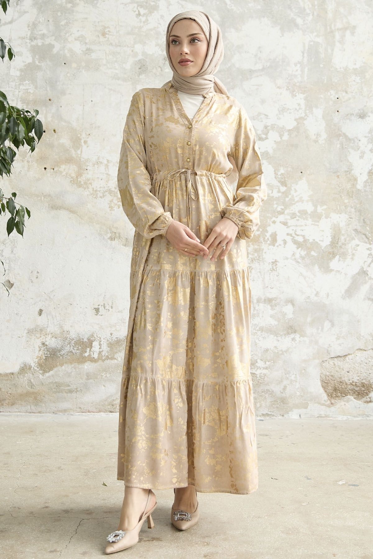 InStyle Gold Varaklı Yaprak Desen Elbise - Vizon