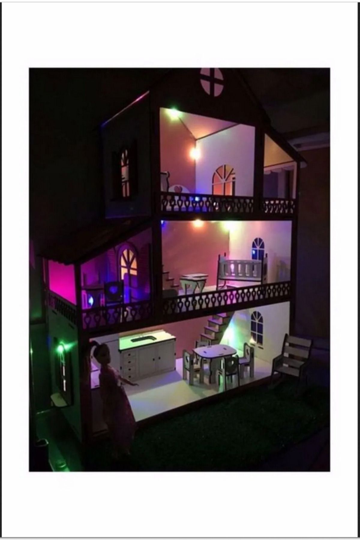 ZEYSHOPİNG Işıklı Ve Bahçeli Ahşap Oyun Evi Eşyalı Maket Ev Pembe Oyuncak 55cm 15 Oyuncak