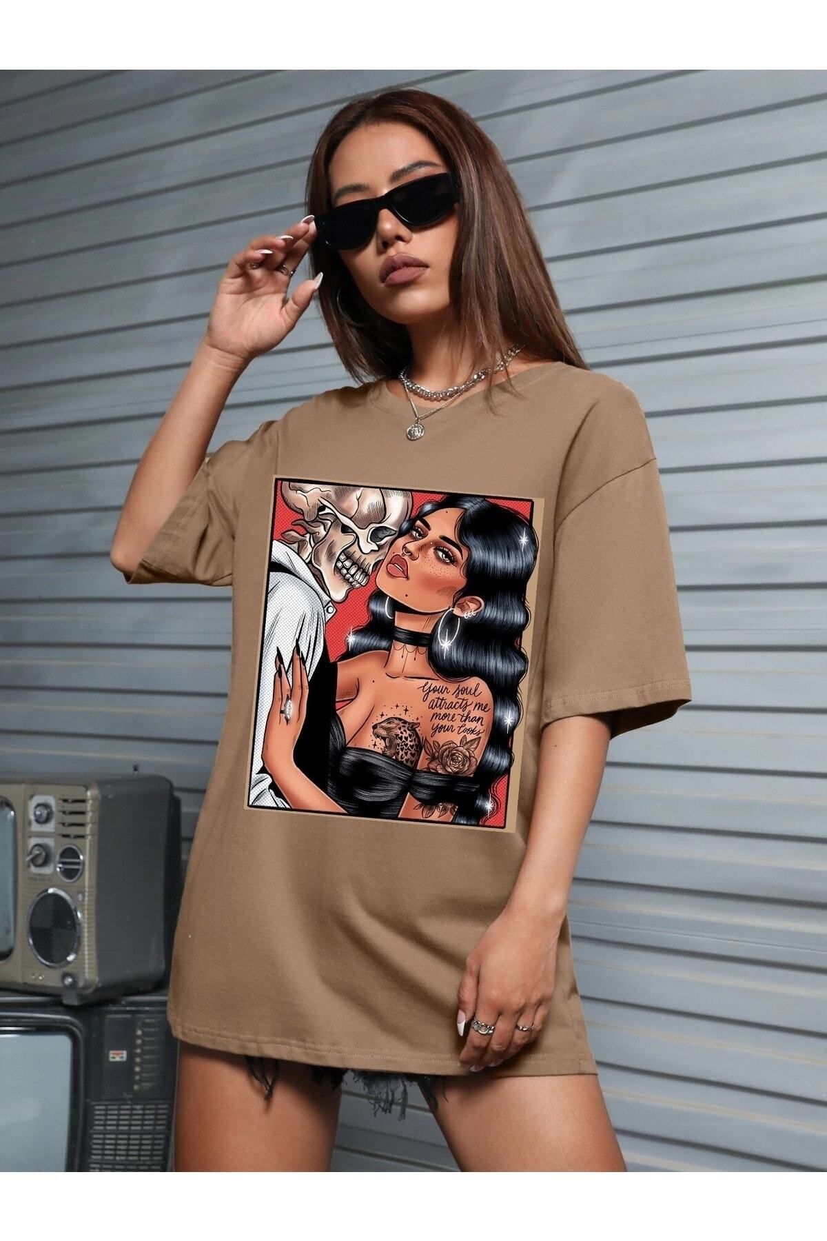NİCE Skeleton Baskılı Kadın Oversize T-shirt