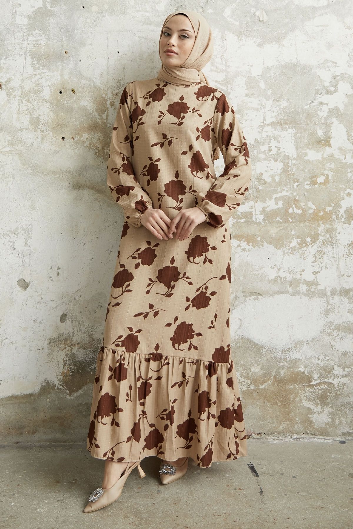InStyle Büyük Çiçek Desen Elbise - Kahverengi
