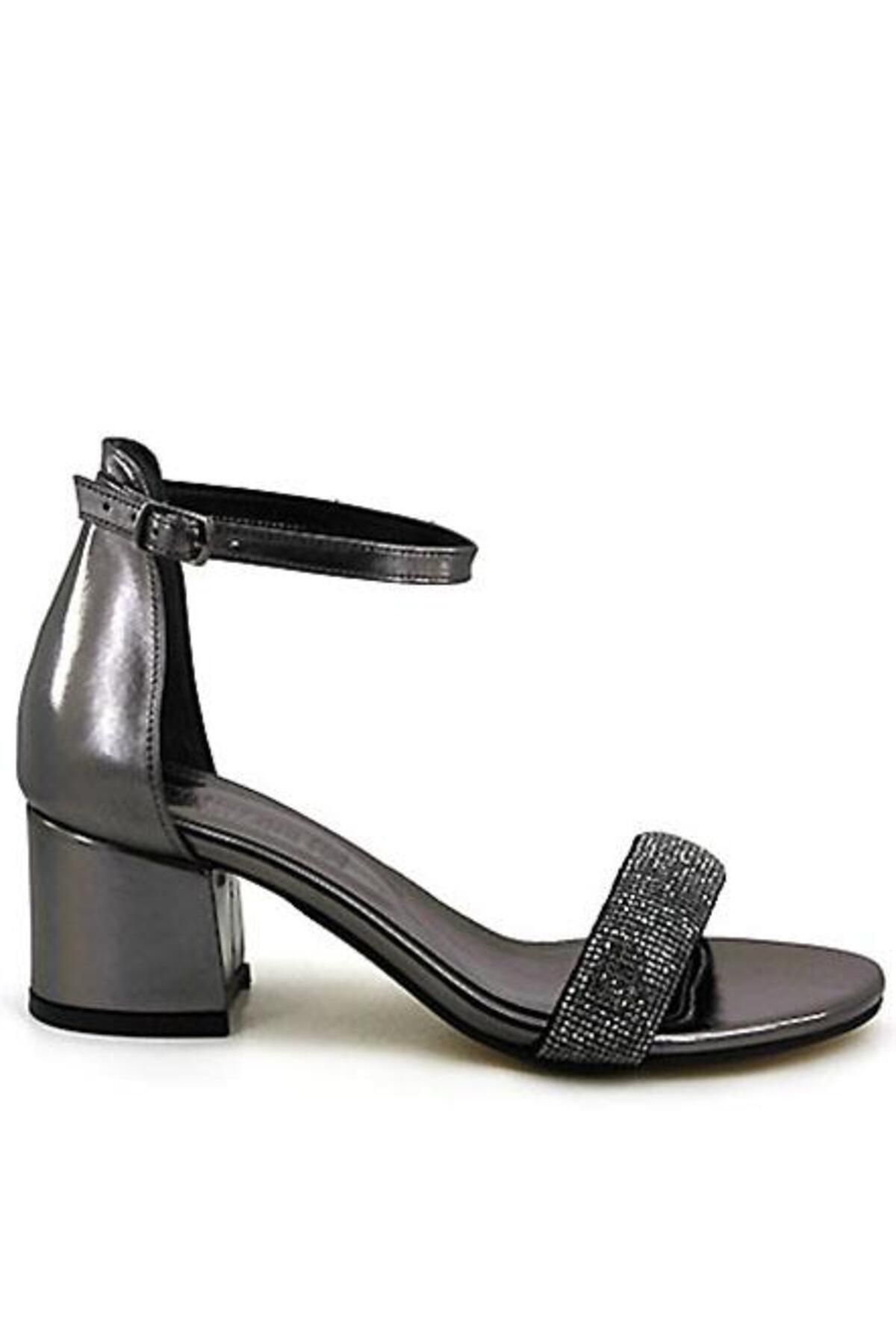 FS KOMBİN Torino Kadın Platin Tek Bant Kristal Taşlı Kalın Alçak Topuklu Ayakkabı