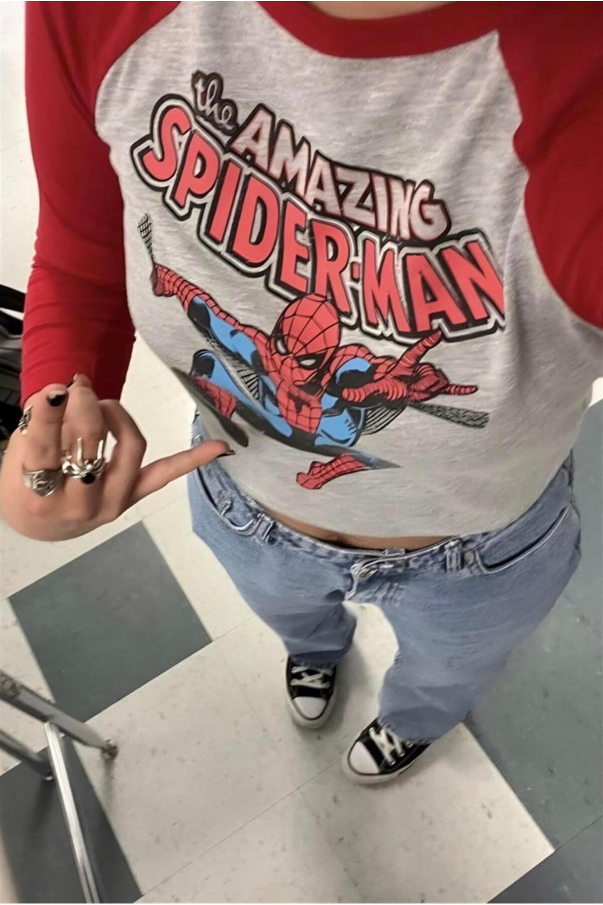 Toum EYSAVERDE  The Amazing Spider-Man Baskılı Reglan Kol Uzun Kollu Crop