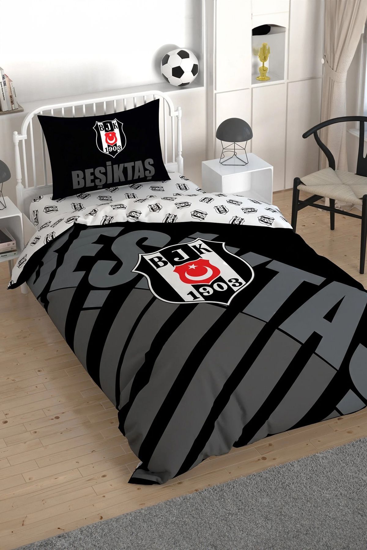 Taç Lisanslı Beşiktaş Siyah Logo Tek Kişilik Nevresim Takımı