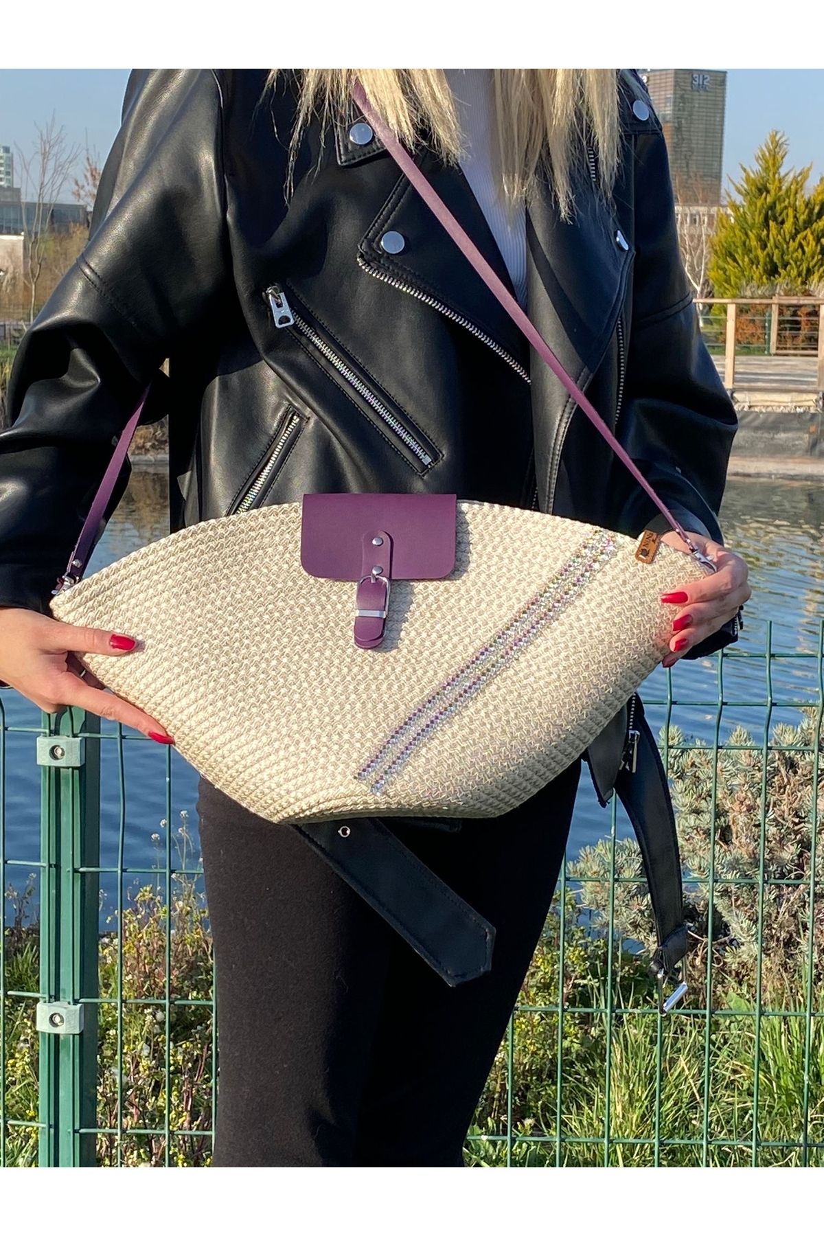 Nina Tasarım Özel tasarımlı kadın kol çantası