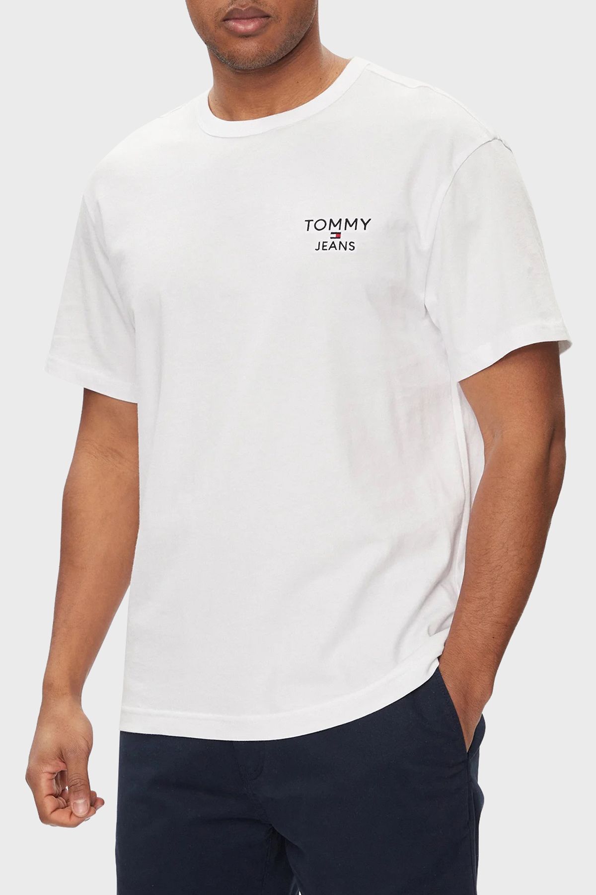 Tommy Jeans Pamuklu Regular Fit T Shirt Erkek T SHİRT DM0DM18872 YBR