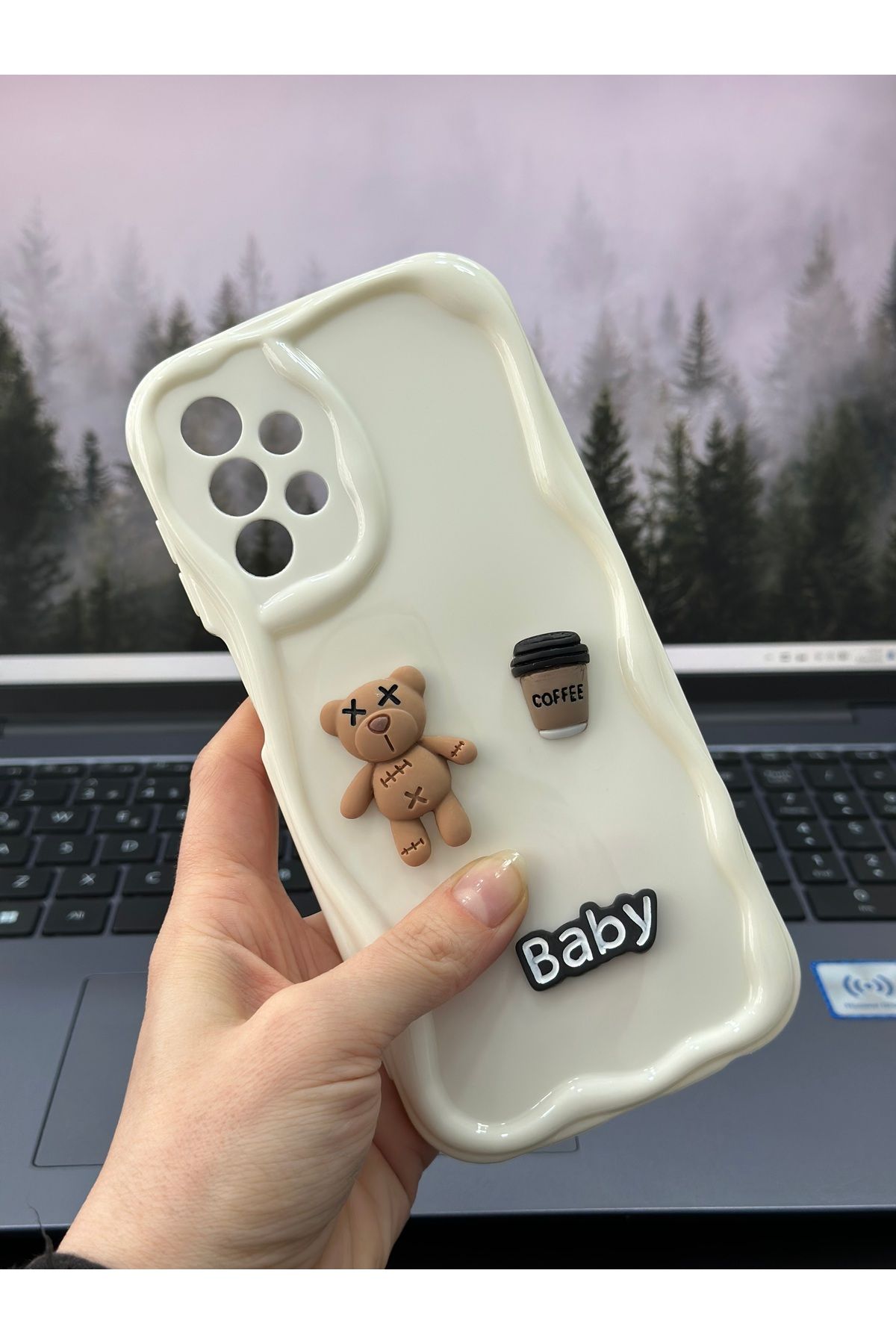 Go Aksesuar Samsung Galaxy A23 Uyumlu Krem Baby Tasarımlı Oyuncaklı Silikon Kılıf
