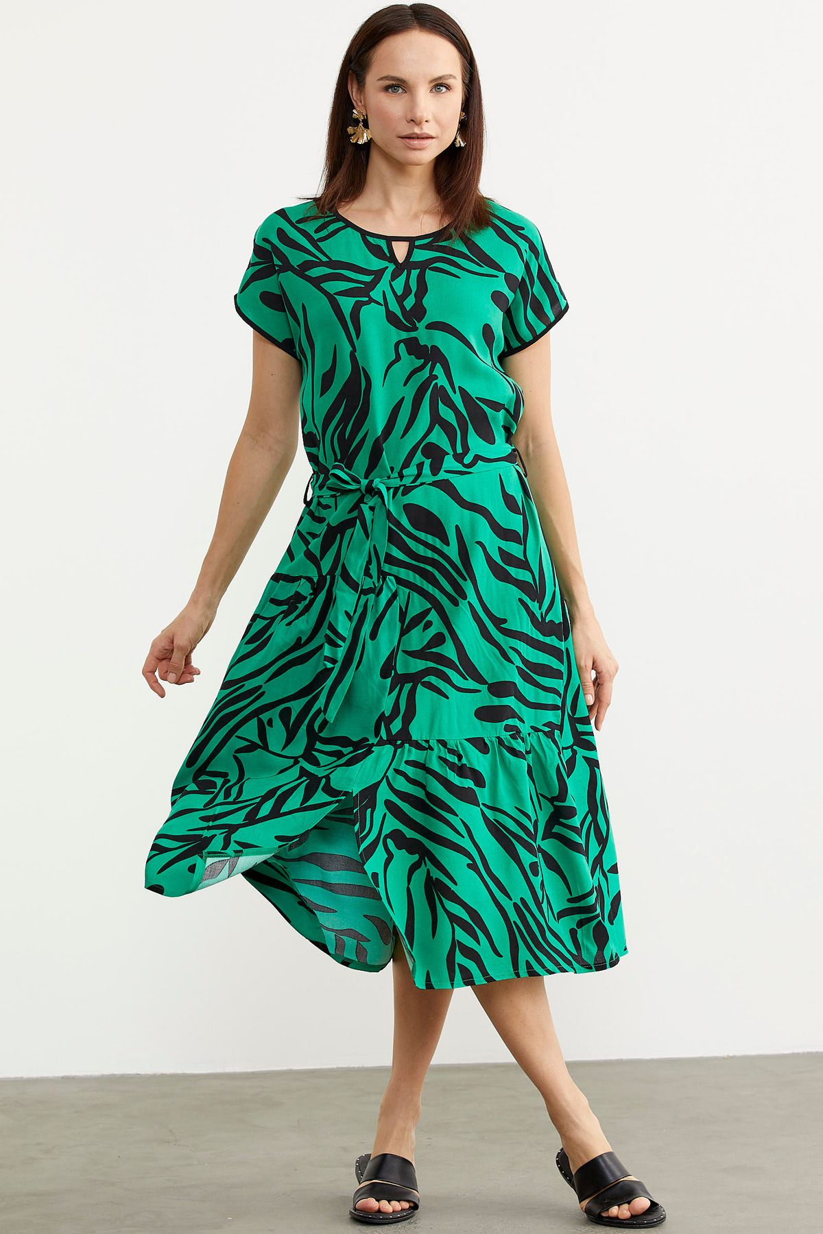 Sementa Kuşaklı Yarasa Kol Desenli Elbise - Yeşil
