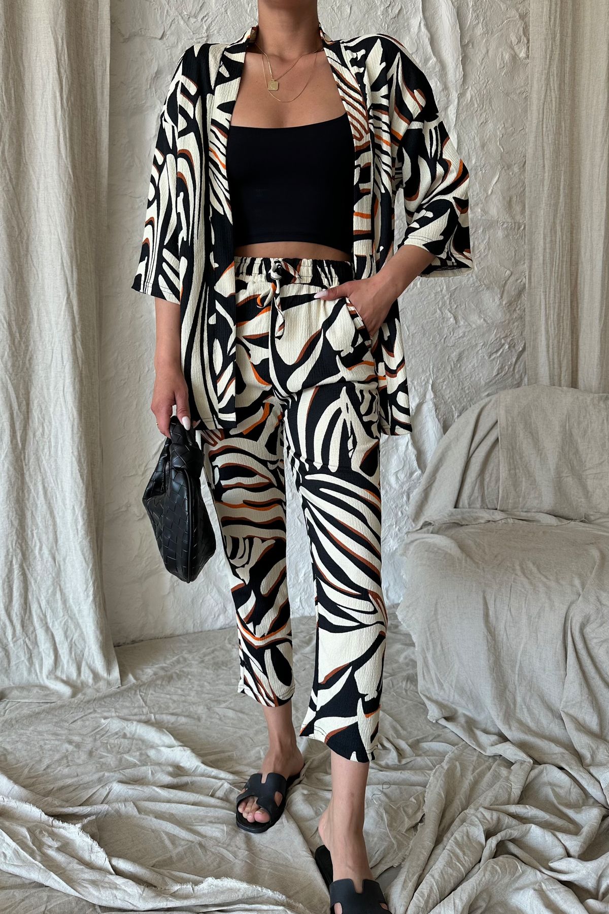 MODAGEN Kadın Renkli Zebra Desenli Pantolonlu Kimono Alt Üst Takım