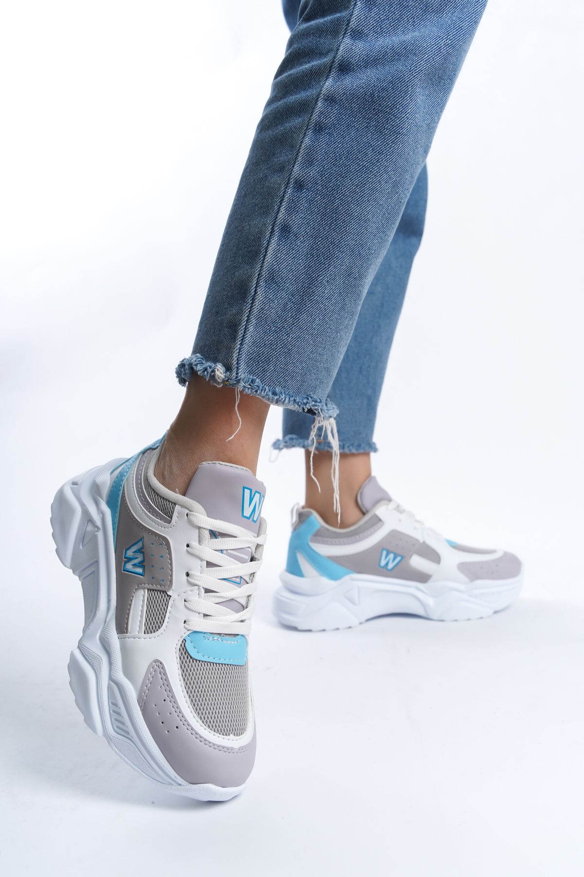 ayakkabıhavuzu Kadın GriBeyaz Mavi Bağcıklı Günlük Rahat Tarz Taban Sneaker