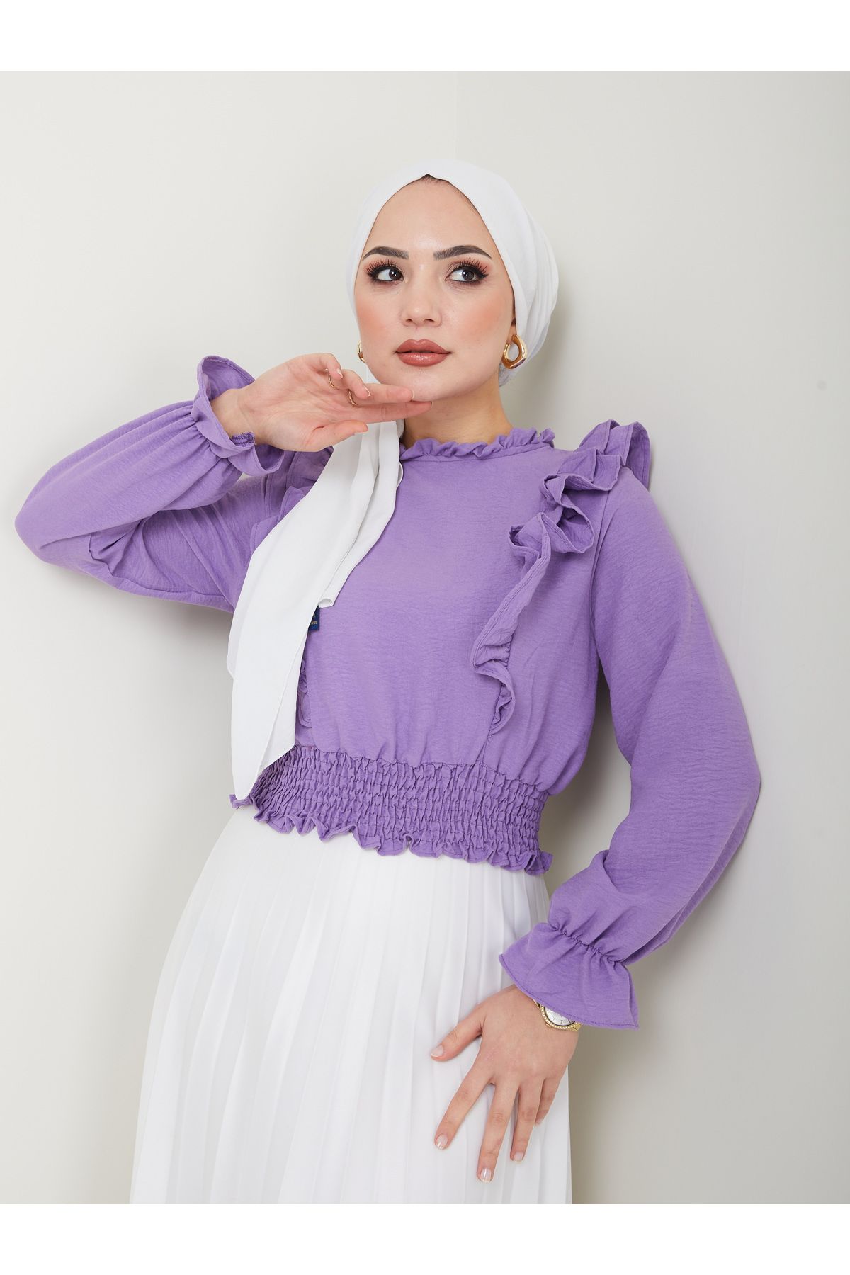VOLT CLOTHİNG Kadın Ayrobin Fırfırlı Bluz