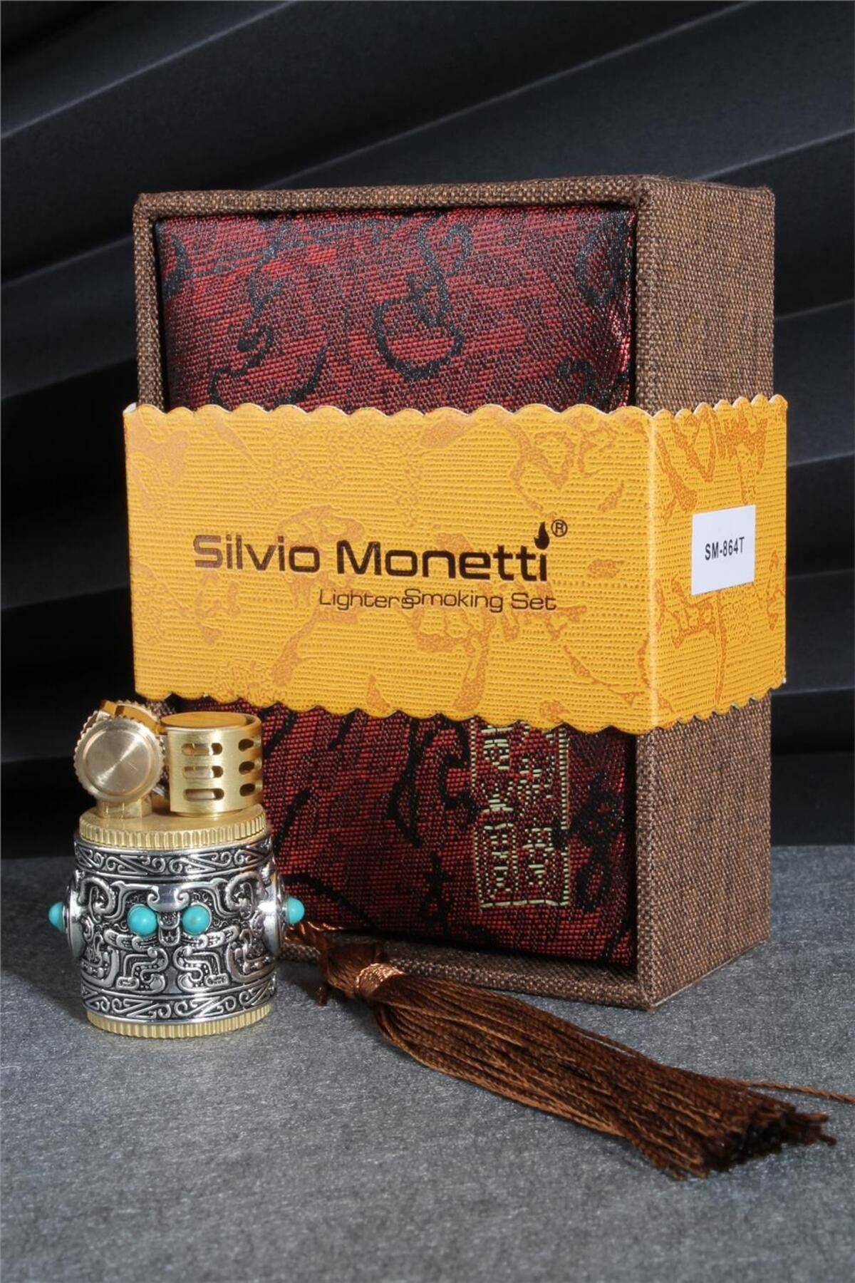 Silvio Monetti Gümüş Renk Özel Tasarım Kutulu Sultan Benzinli Çakmak  24CSM864TR01