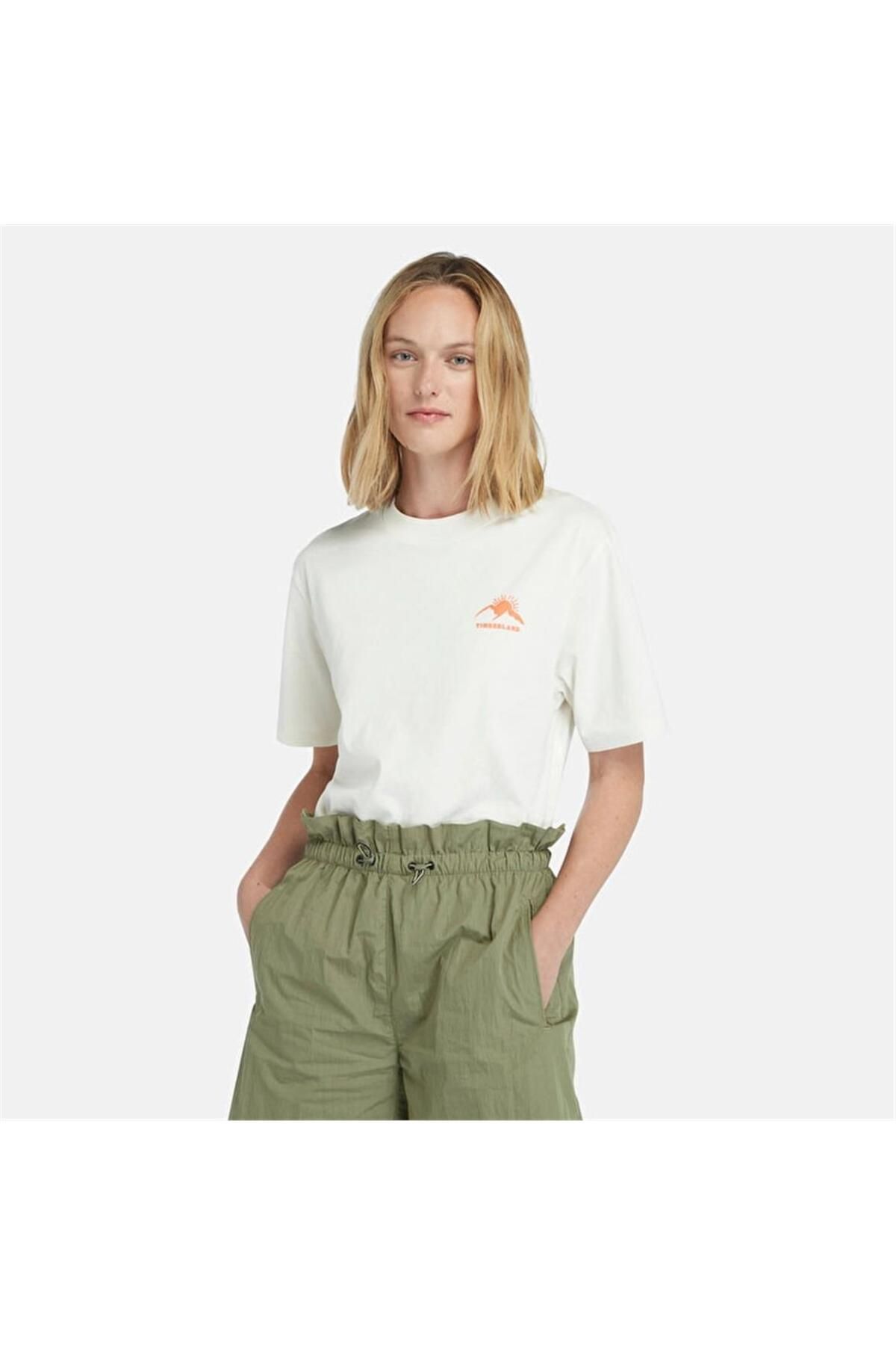 Timberland Hıke Lıfe Graphıc Short-Sleeve Tee Vıntage Whıte Kadın T-Shirt