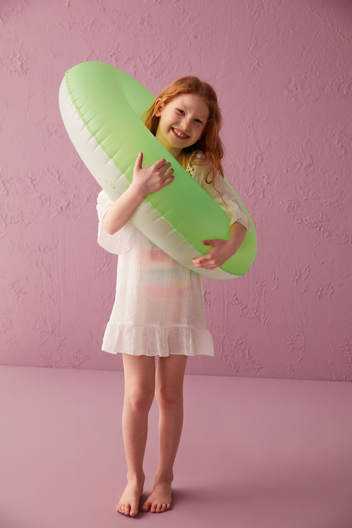Penti Kız Çocuk Beyaz Tassel Arkası Renkli Püskül Detaylı Kaftan