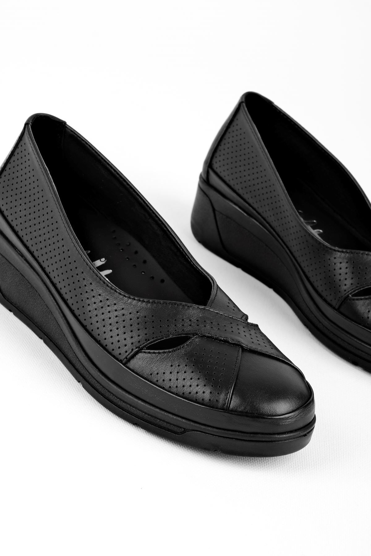 LAL SHOES & BAGS Lescel Kadın Hakiki Deri Çapraz Detaylı Günlük Ayakkabı-siyah