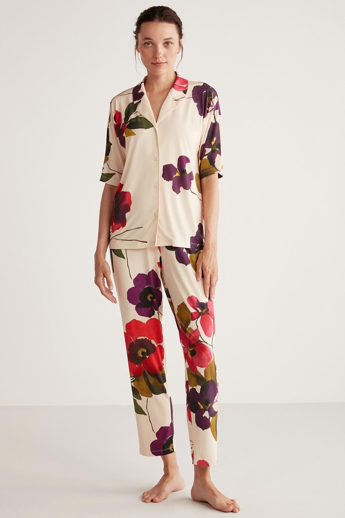 Catherines Çiçek desenli pijama takımı