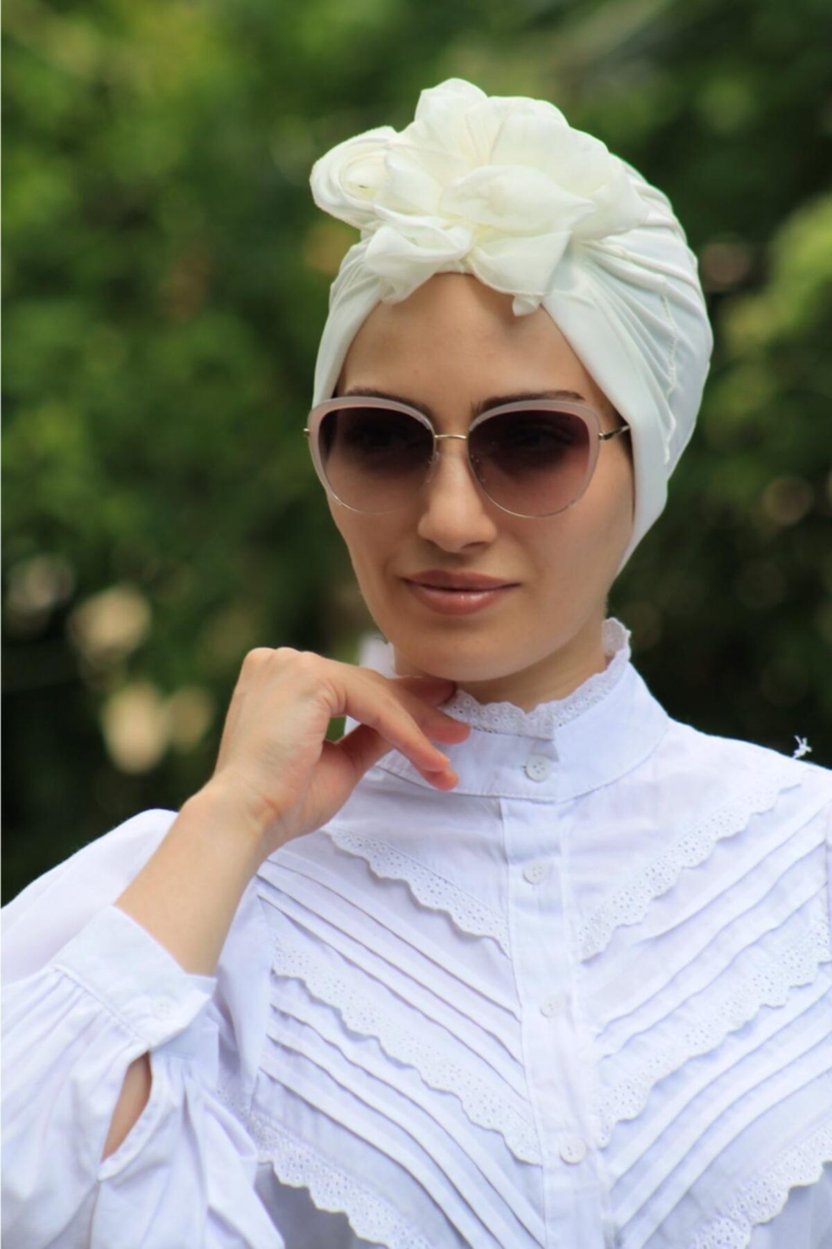 Sahra Şal Dünyası Kadın Ekru Şerit Detaylı Hijab Bone