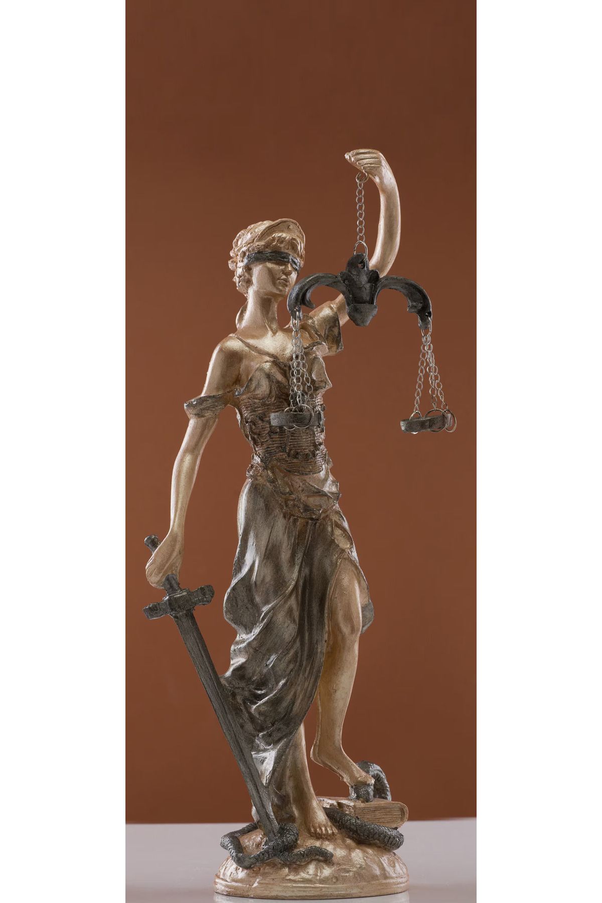 ArkeoArt Design Adalet Kadın Themis: Adaletin Sembolü Antik Yunan Tanrıçası Heykeli, 30 cm