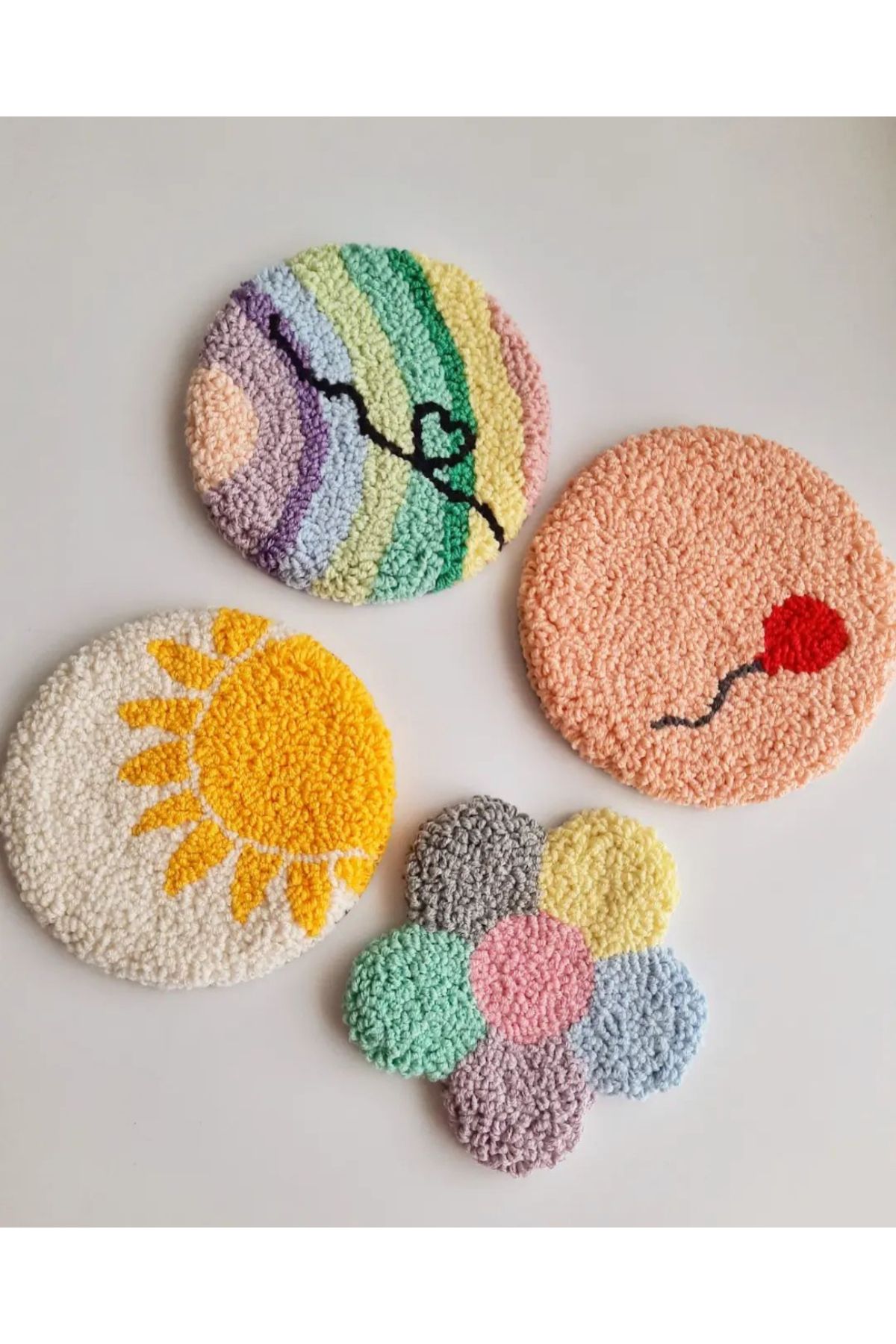Sima El Yapımı 4 Lü Punch Needle Çiçek Güneş Balon Kalp Mozaik Desenli Mug Rug Bardak Kahve Sunum Altlığı