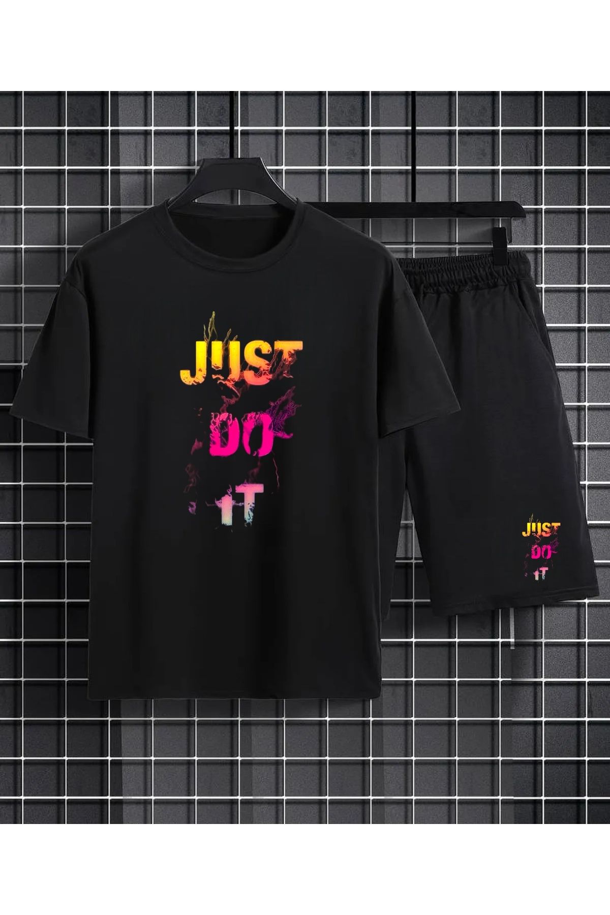 NewCabin Baskılı Unisex Oversize T-shirt ve Yazlık Şort Alt Üst Takım 2'li Siyah