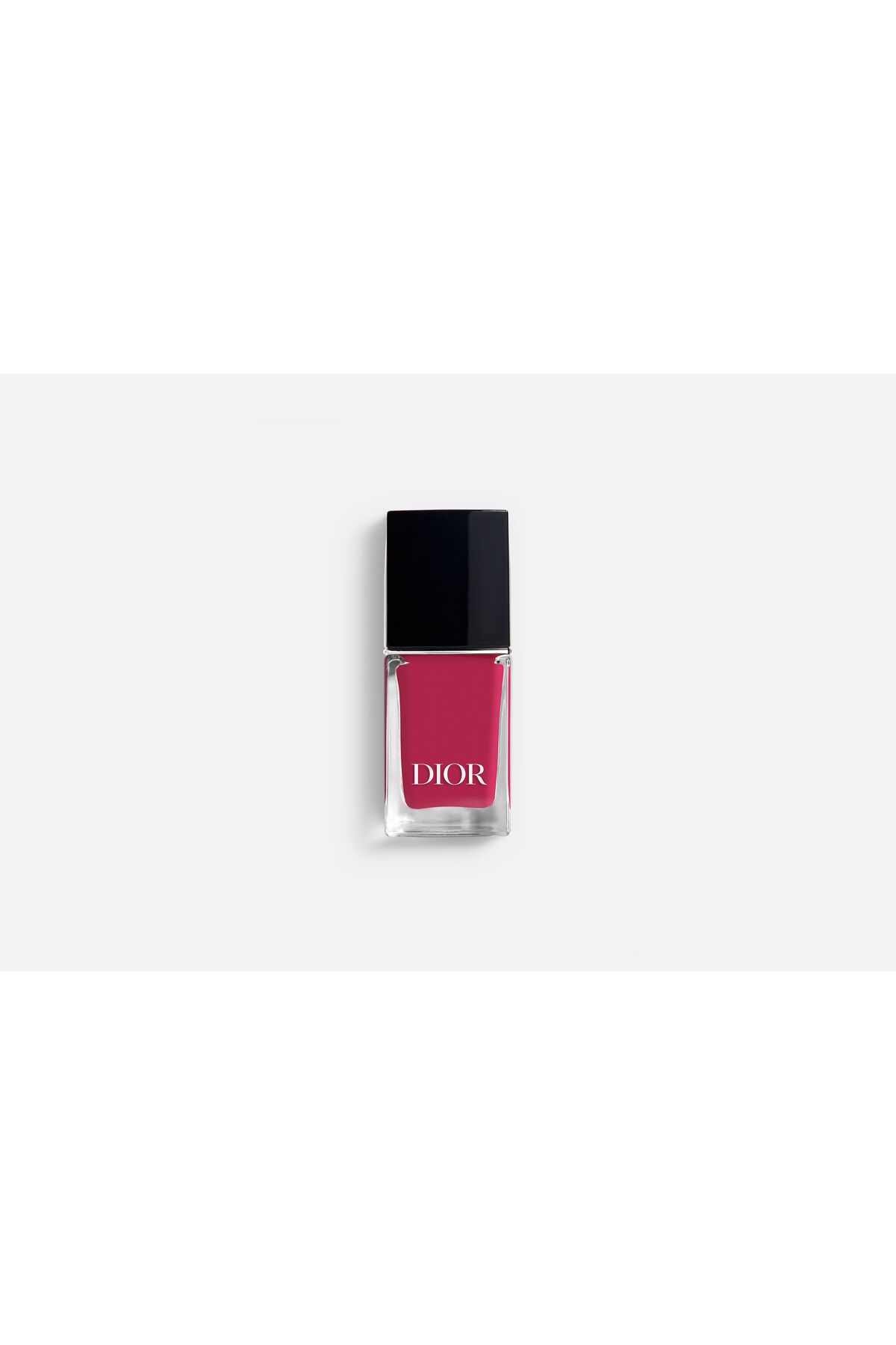 Dior Vernis - Koruyucu Güçlendirici Yoğun Pigmentli Ultra Parlak Bitişli Jel Etkili Oje 10ML