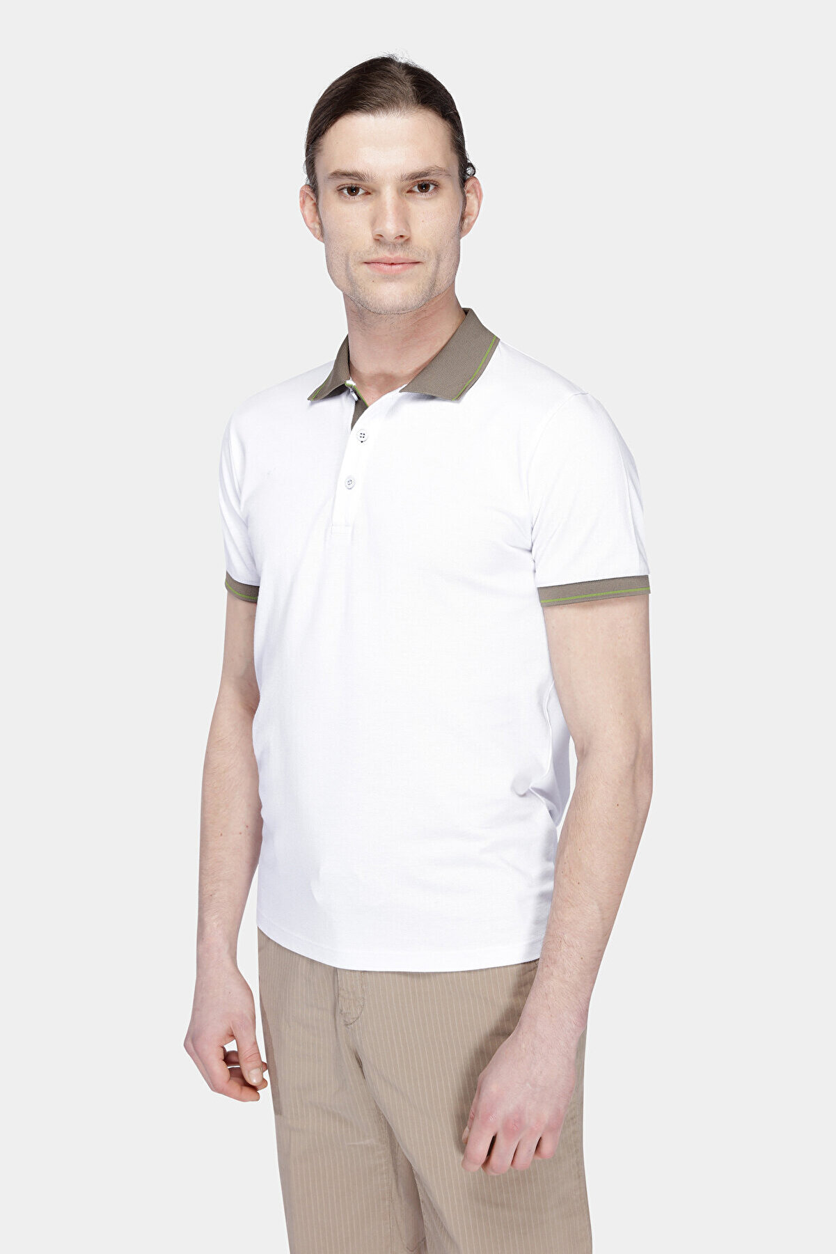 W Collection Beyaz Polo Yaka T-shirt