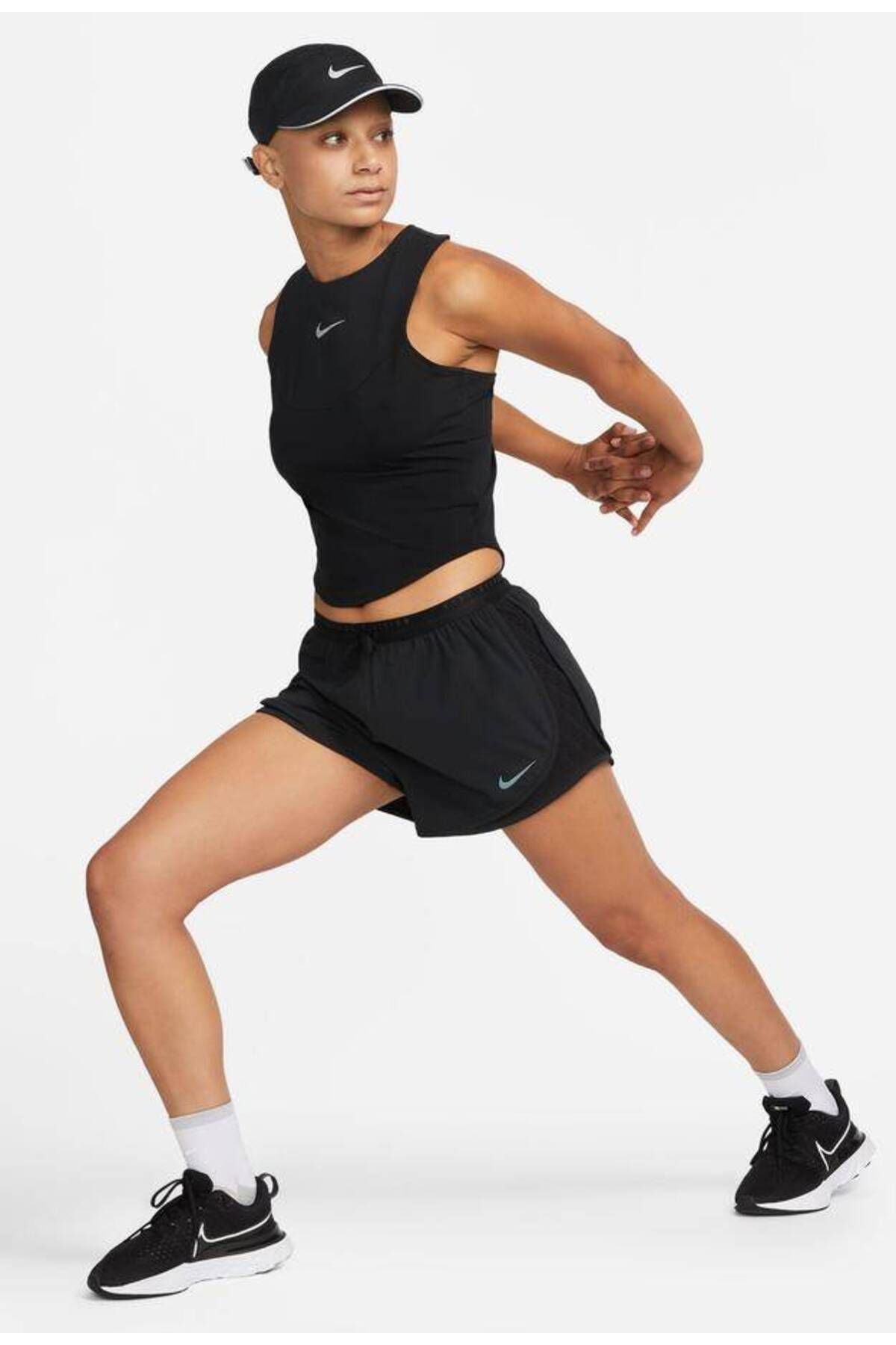 Nike Dri-Fit Run Division Tank Kadın Siyah Kolsuz T-Shirt T-Shirt  stilim spor