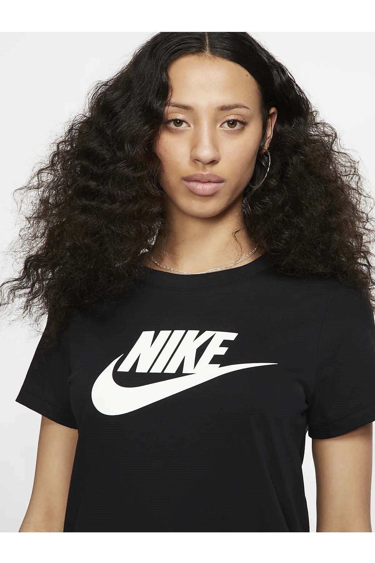 Nike Sportswear Essential Kadın Tişört Bv6169-010-sıyah