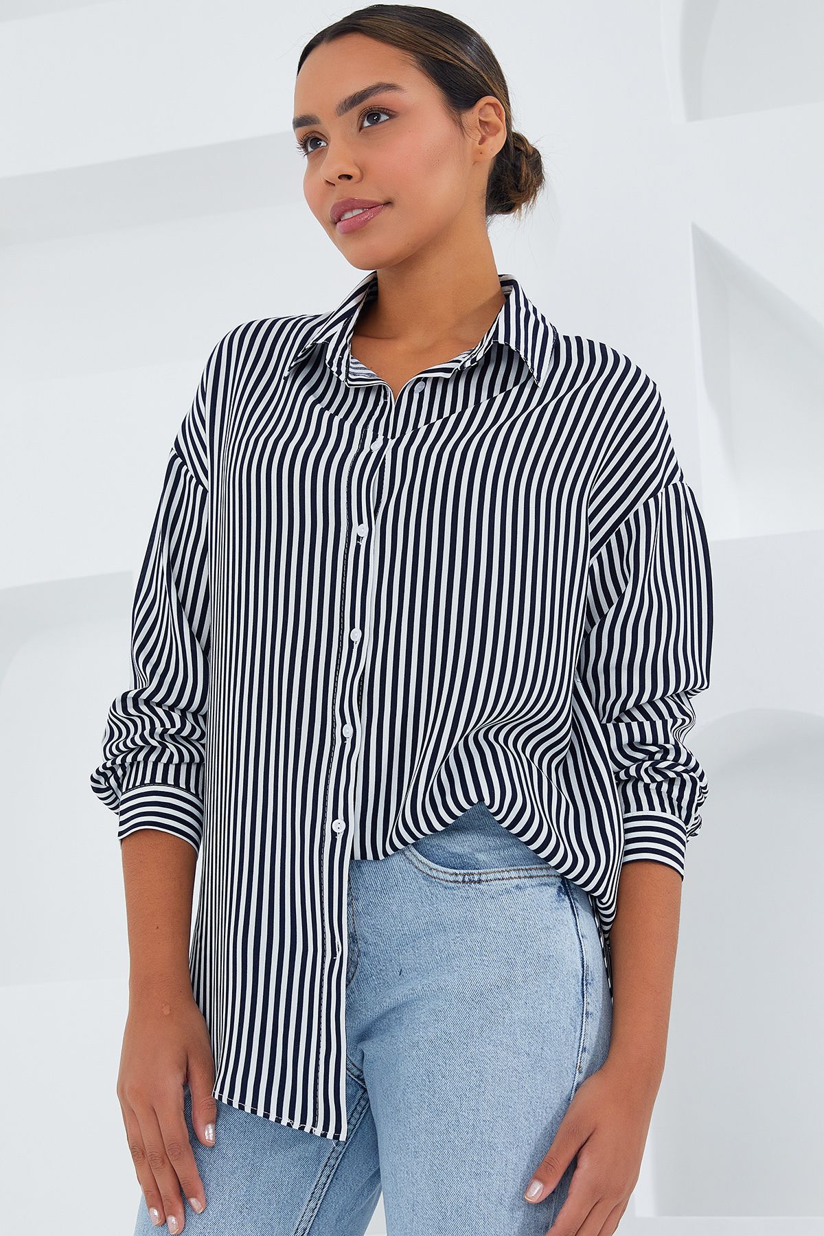 Bigdart Kadın Siyah Beyaz Çizgili Oversize Basic Gömlek 20254